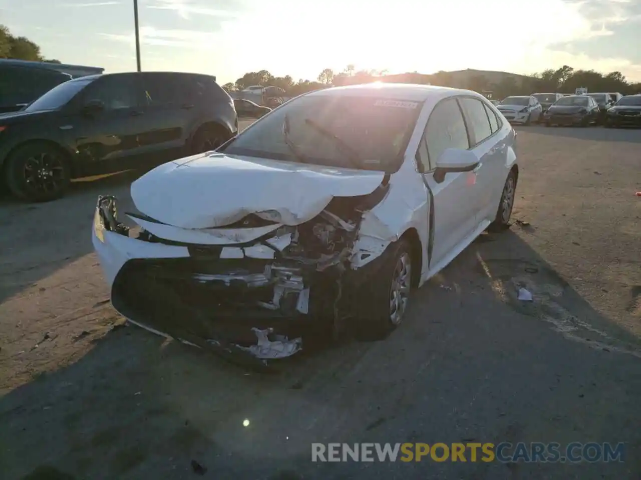 2 Photograph of a damaged car 5YFEPRAE6LP080530 TOYOTA COROLLA 2020