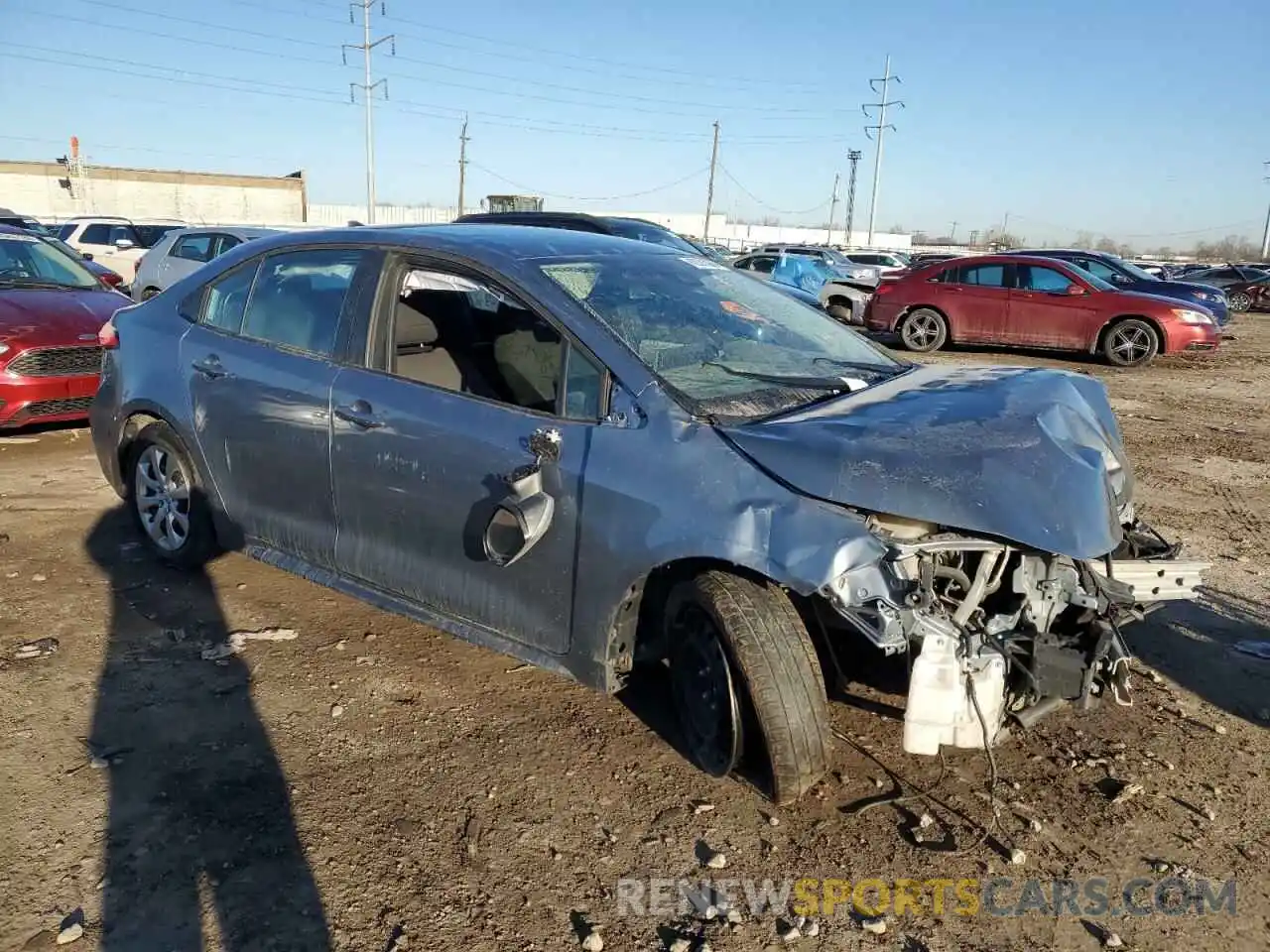 4 Photograph of a damaged car 5YFEPRAE6LP080673 TOYOTA COROLLA 2020
