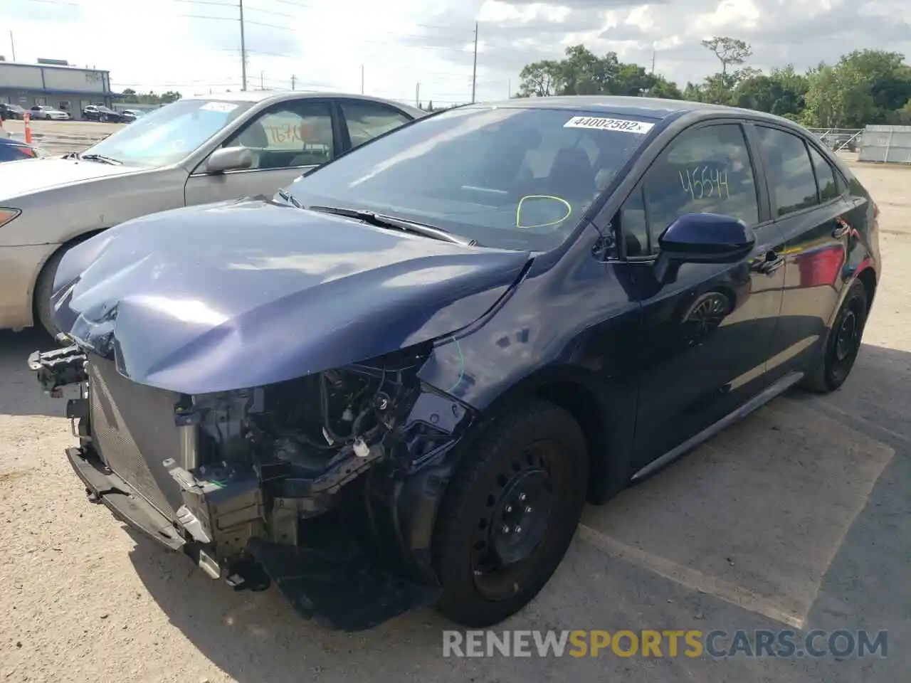 2 Photograph of a damaged car 5YFEPRAE6LP082357 TOYOTA COROLLA 2020