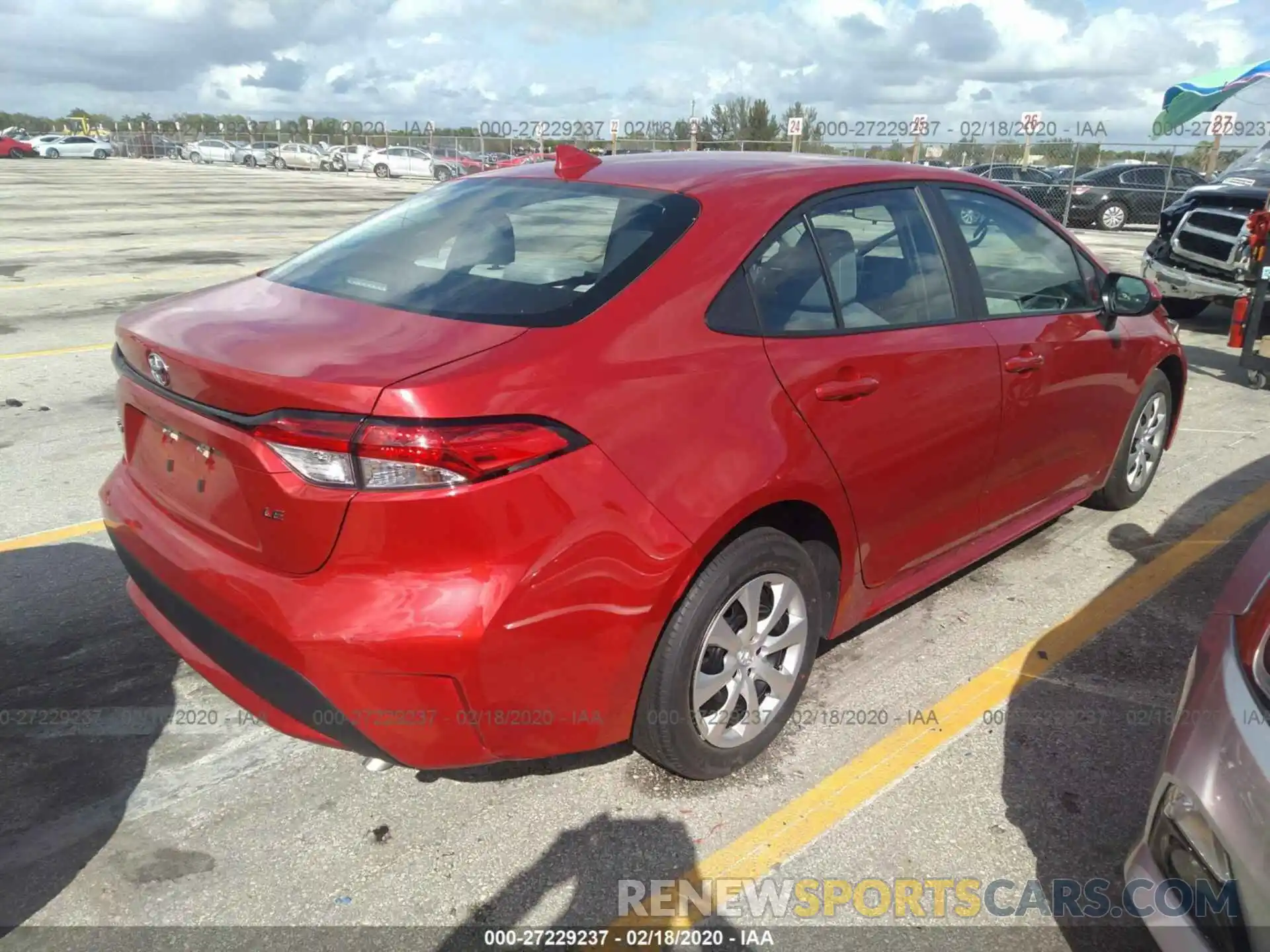 4 Photograph of a damaged car 5YFEPRAE6LP082620 TOYOTA COROLLA 2020