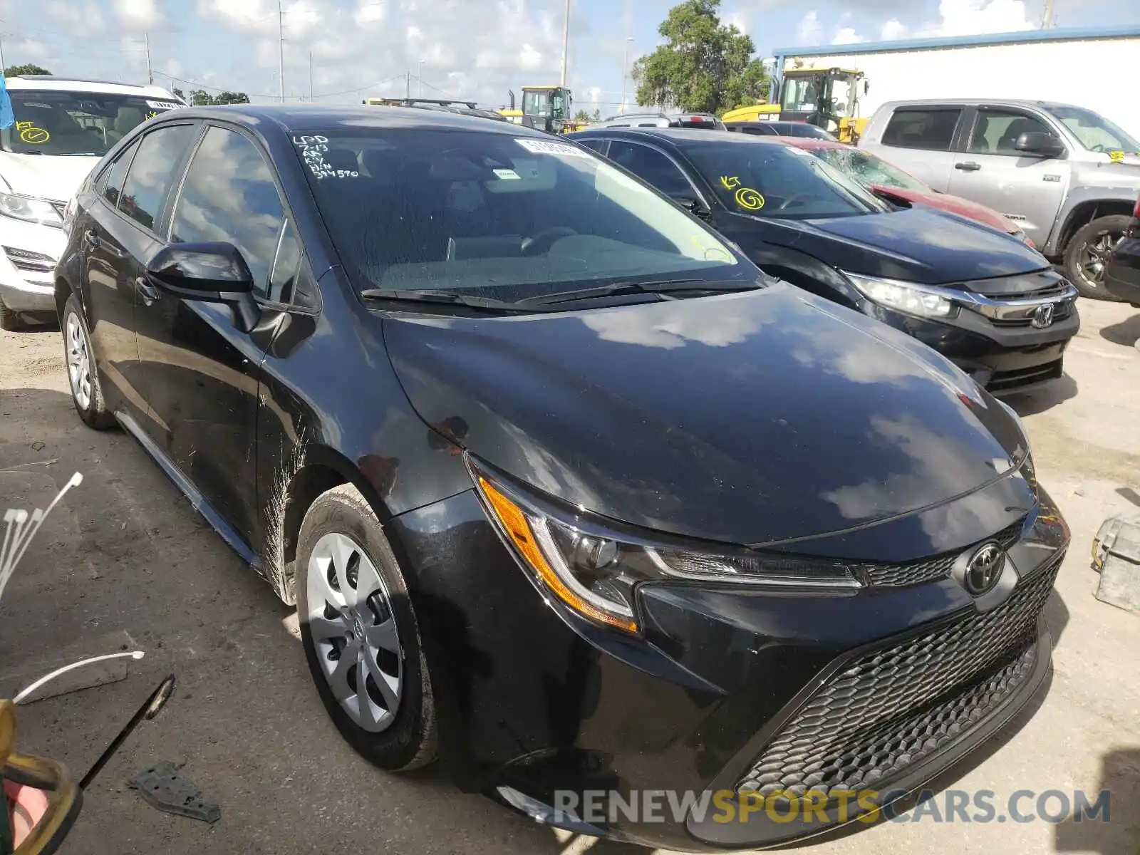 1 Photograph of a damaged car 5YFEPRAE6LP086330 TOYOTA COROLLA 2020