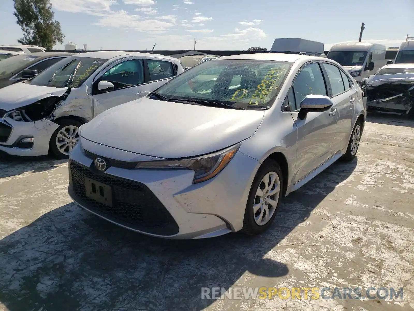 2 Photograph of a damaged car 5YFEPRAE6LP087302 TOYOTA COROLLA 2020