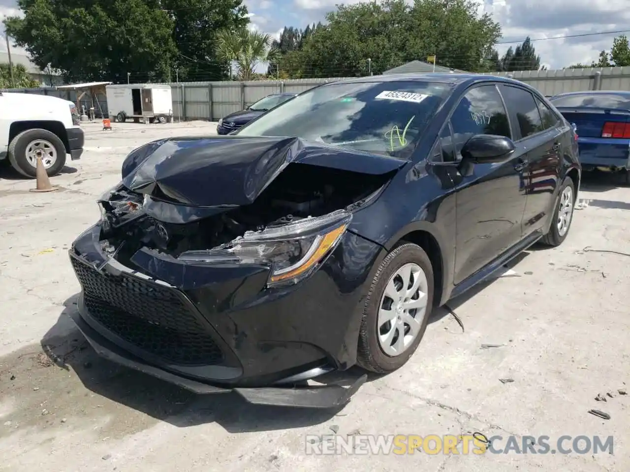 2 Photograph of a damaged car 5YFEPRAE6LP087431 TOYOTA COROLLA 2020