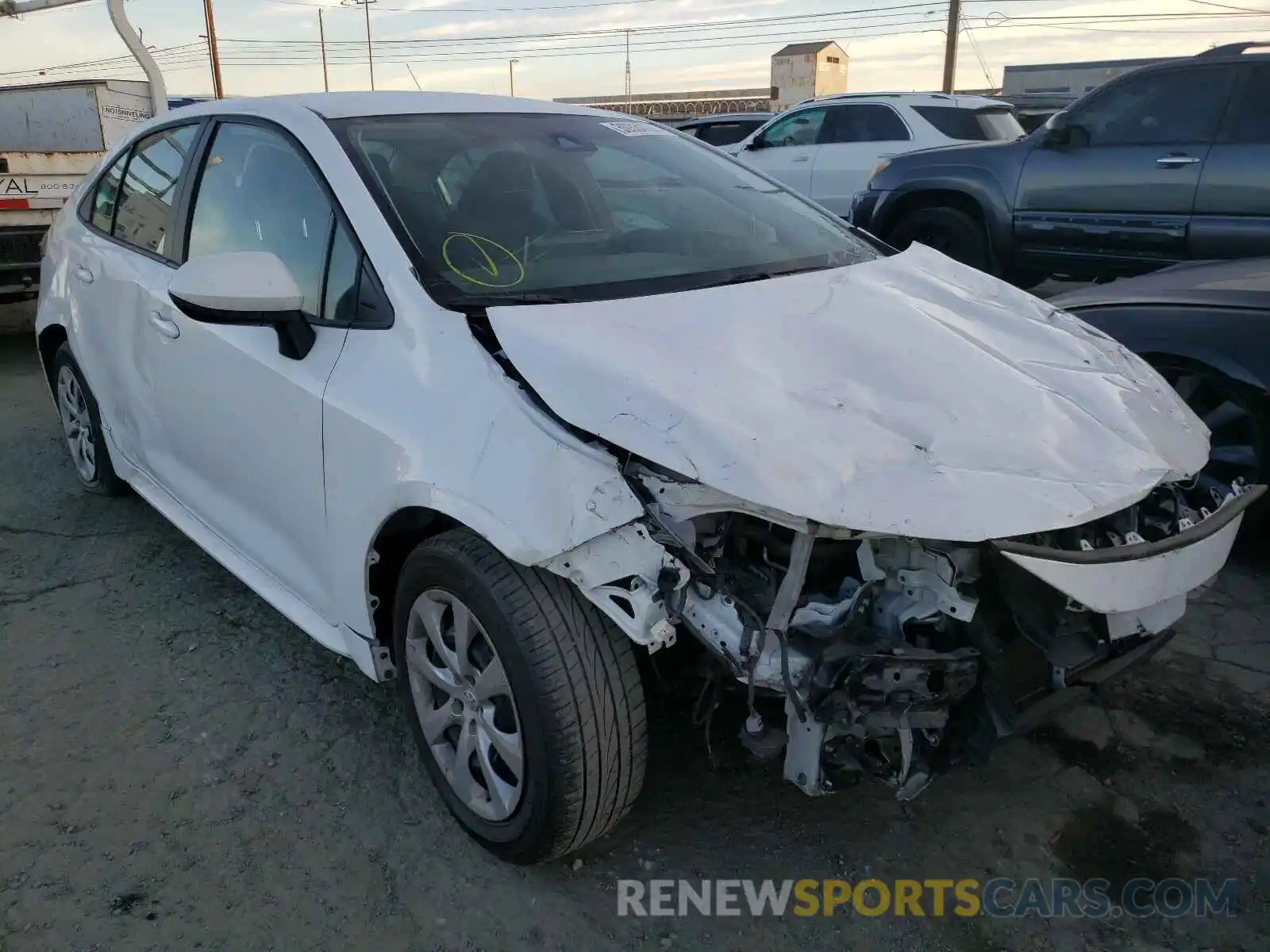 1 Photograph of a damaged car 5YFEPRAE6LP087722 TOYOTA COROLLA 2020