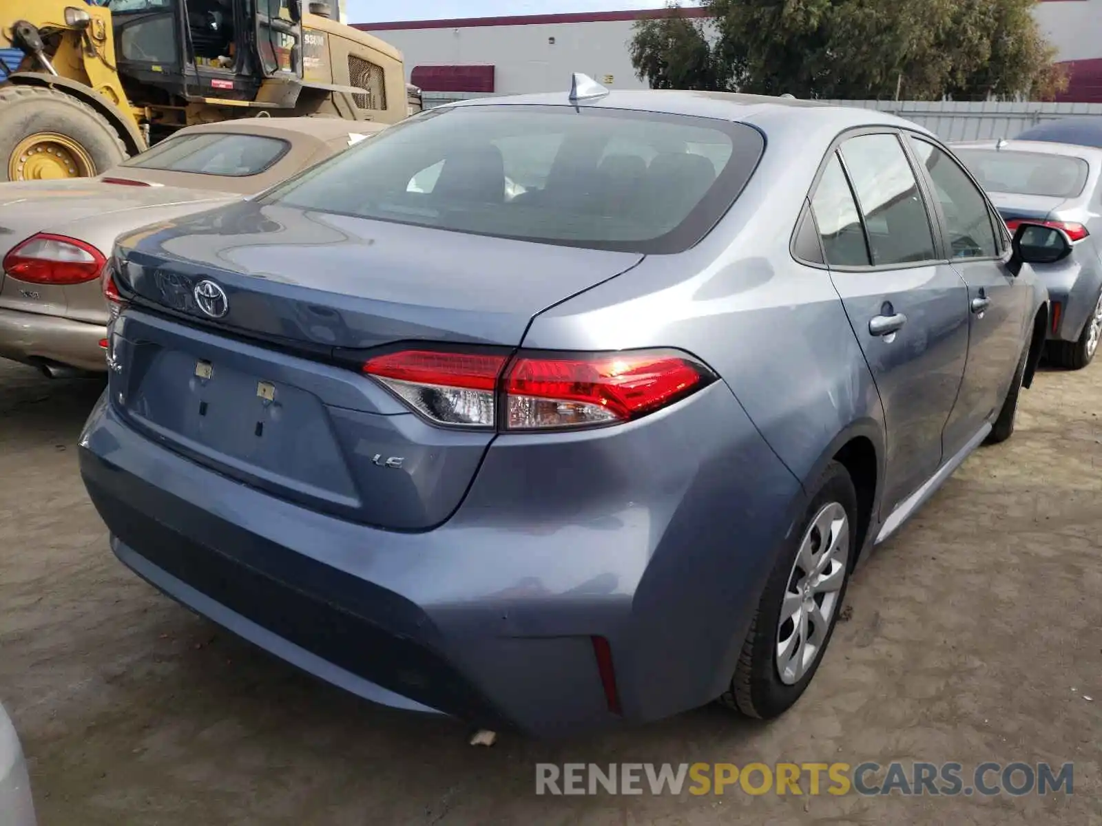 4 Photograph of a damaged car 5YFEPRAE6LP088420 TOYOTA COROLLA 2020