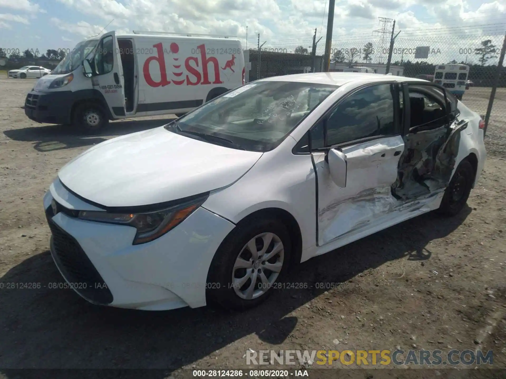 2 Photograph of a damaged car 5YFEPRAE6LP089227 TOYOTA COROLLA 2020