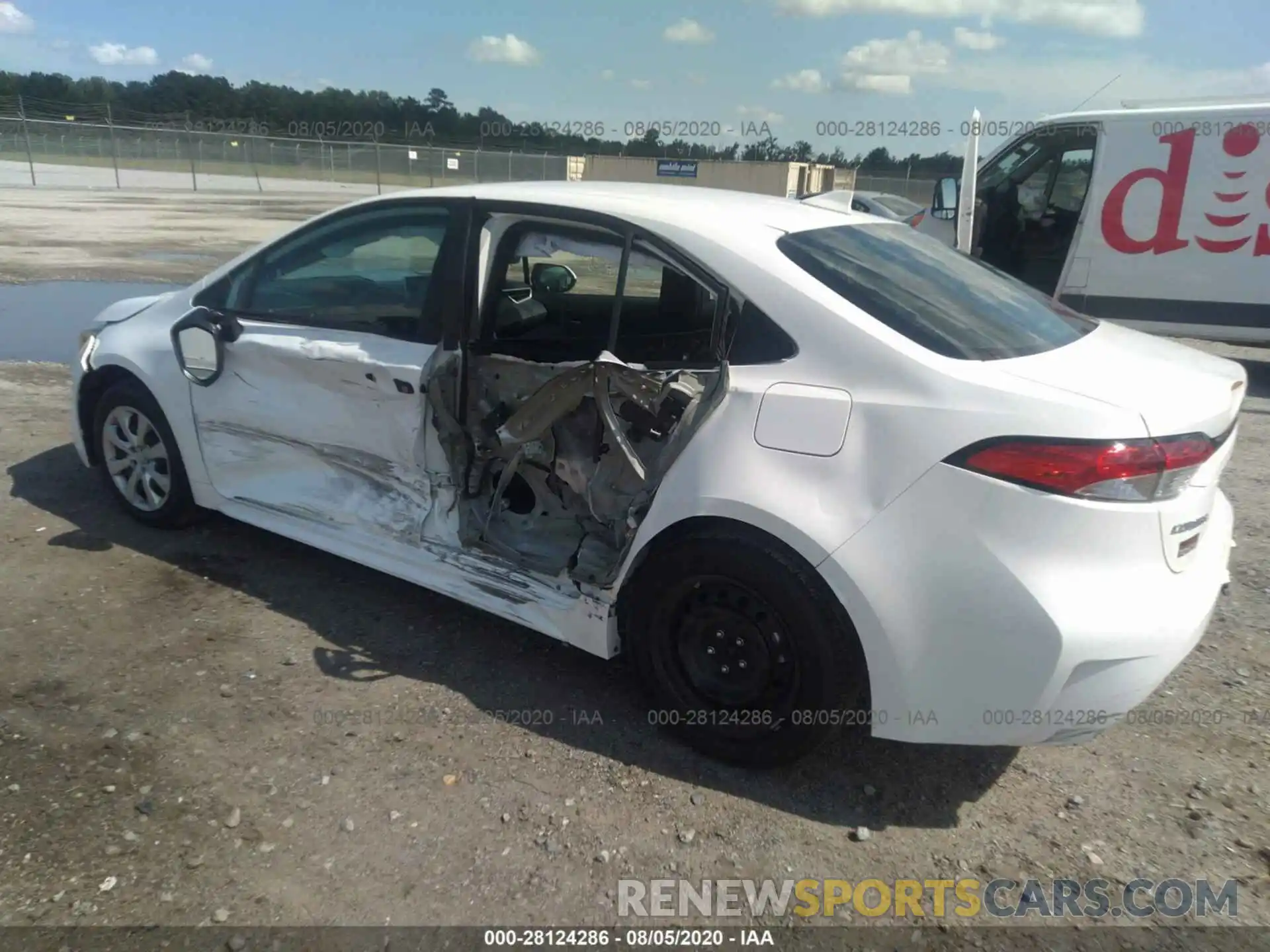 3 Photograph of a damaged car 5YFEPRAE6LP089227 TOYOTA COROLLA 2020