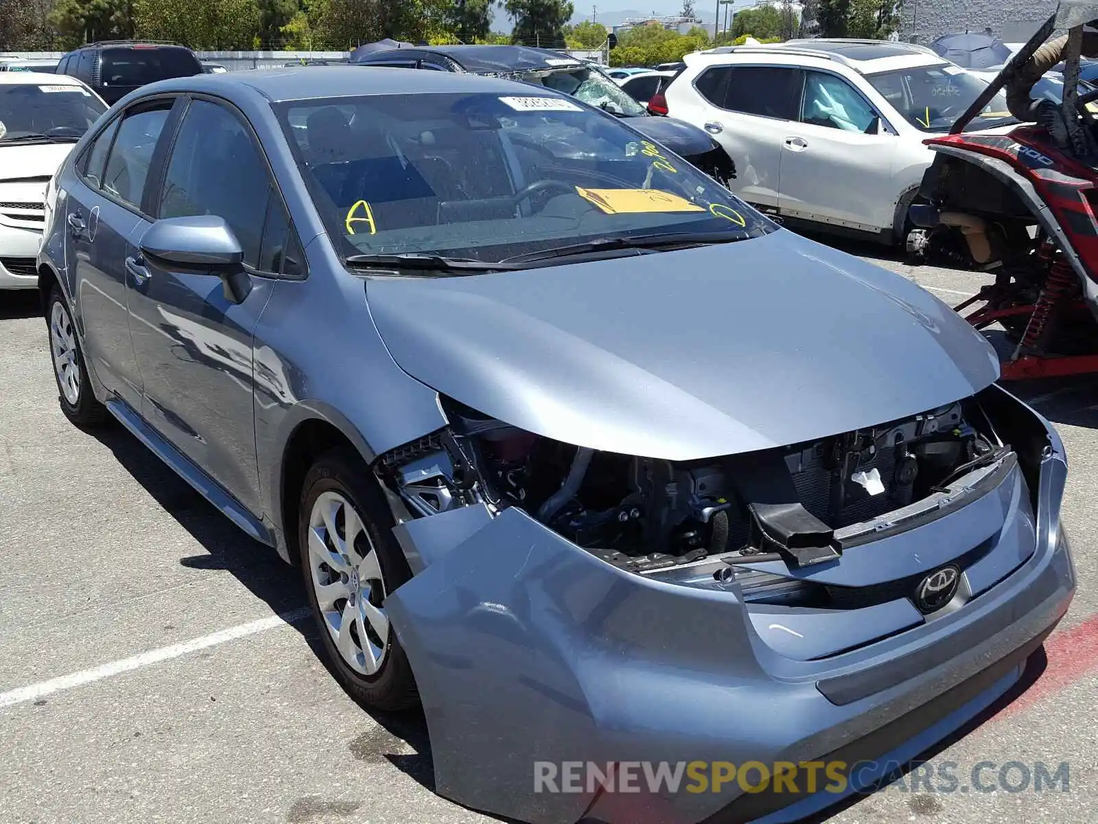 1 Photograph of a damaged car 5YFEPRAE6LP089843 TOYOTA COROLLA 2020