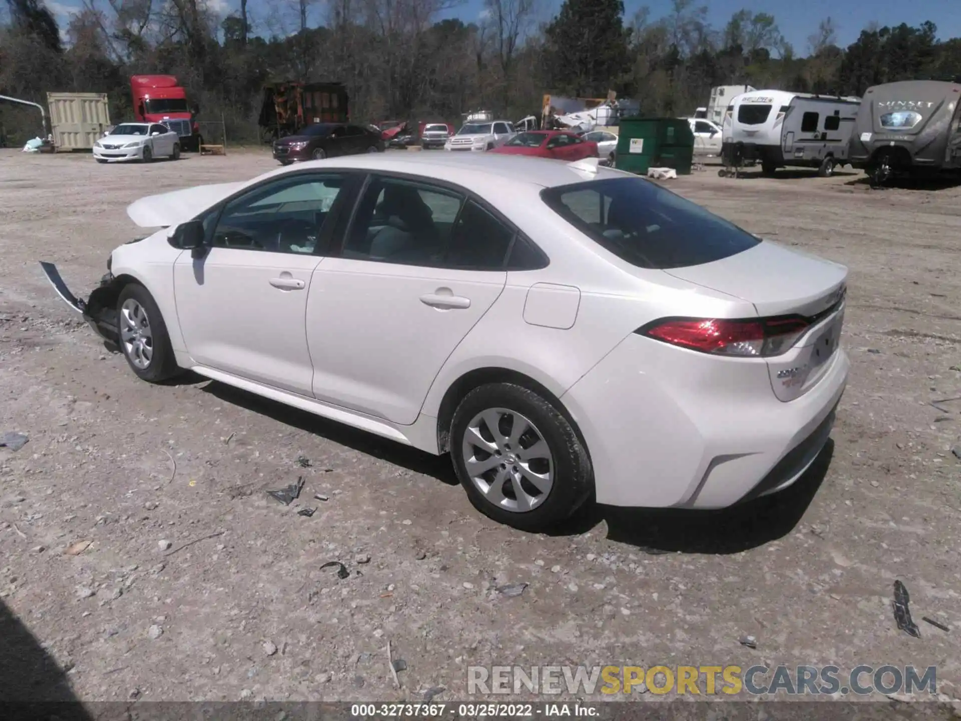 3 Photograph of a damaged car 5YFEPRAE6LP090815 TOYOTA COROLLA 2020