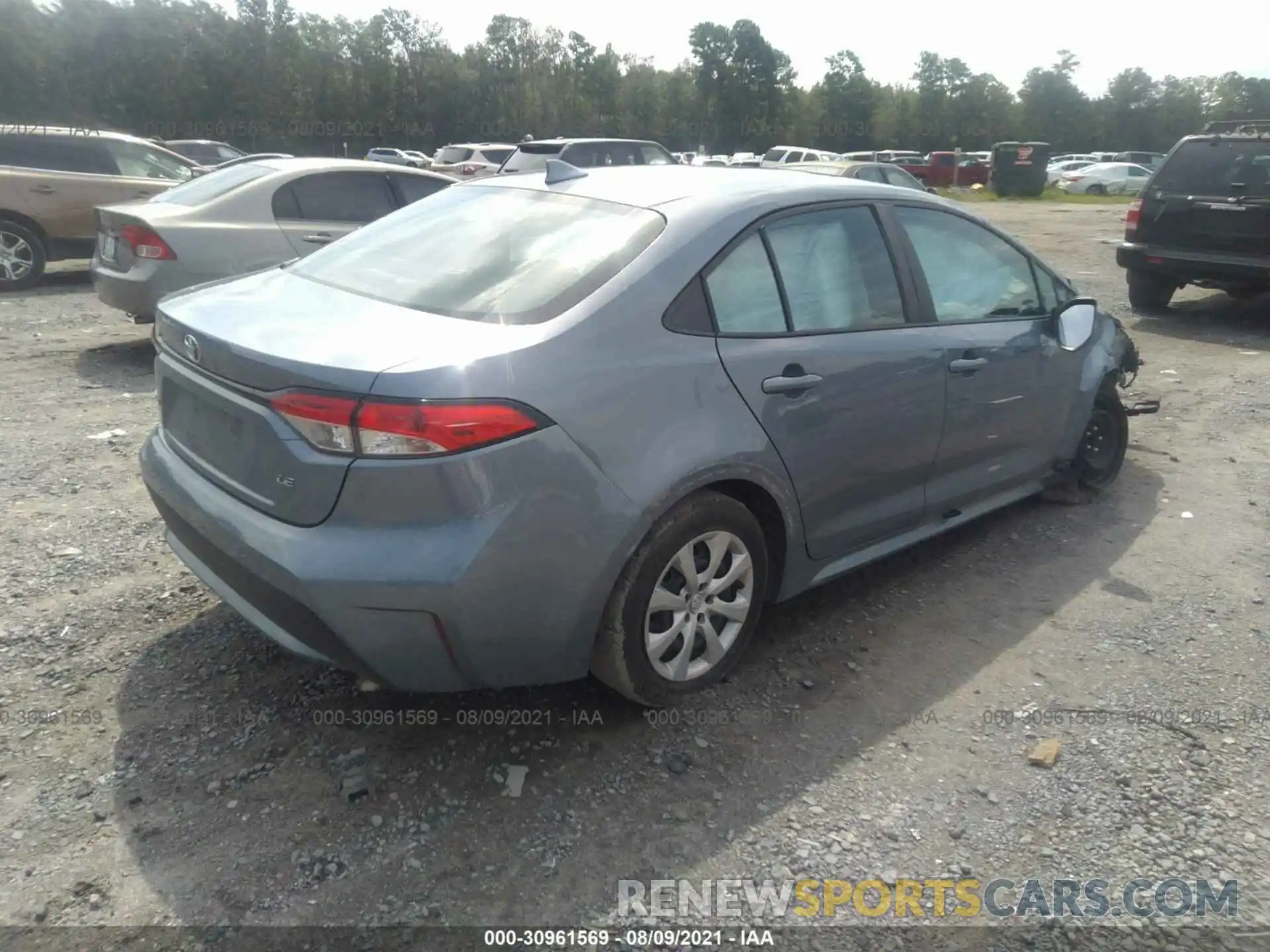 4 Photograph of a damaged car 5YFEPRAE6LP090913 TOYOTA COROLLA 2020