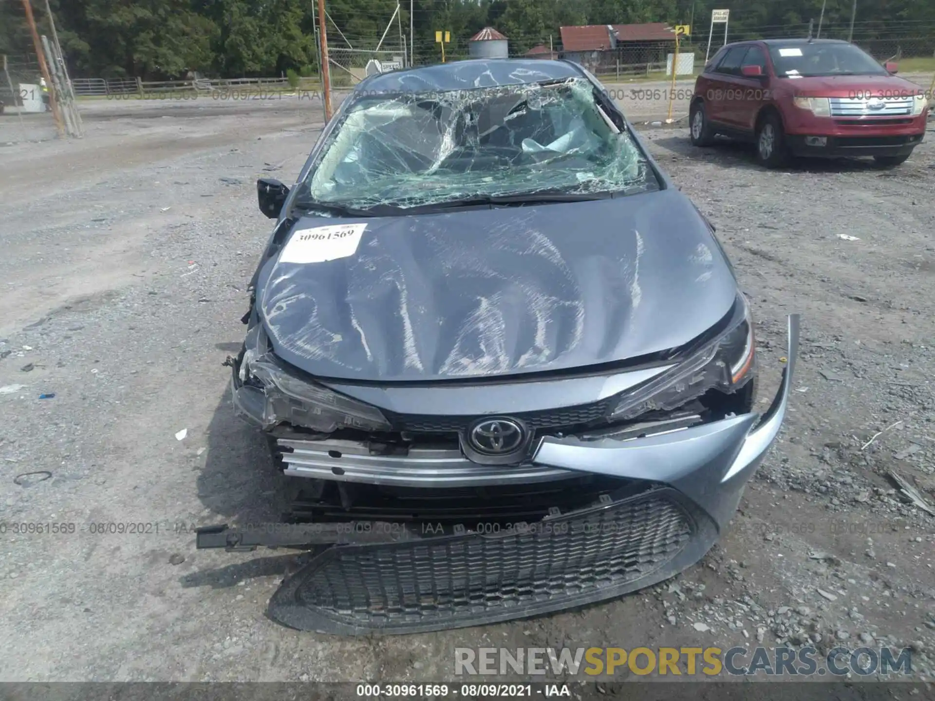 6 Photograph of a damaged car 5YFEPRAE6LP090913 TOYOTA COROLLA 2020