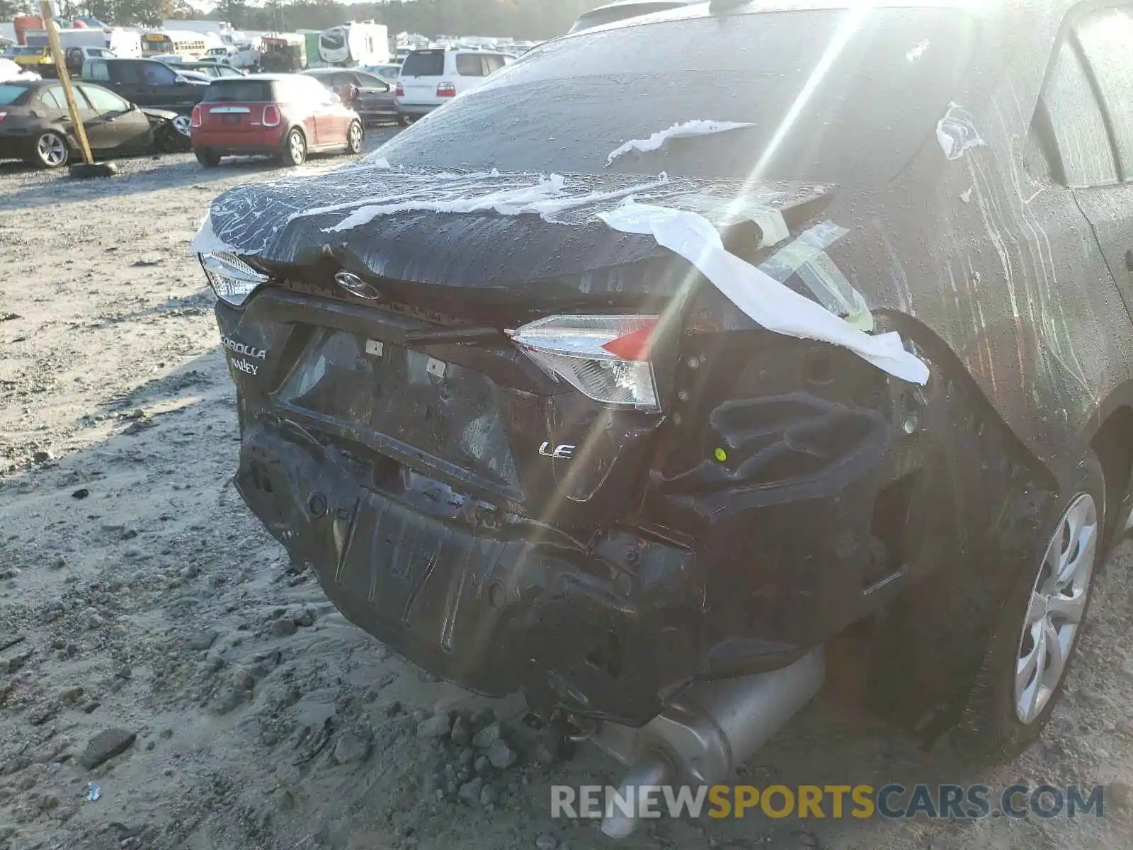 9 Photograph of a damaged car 5YFEPRAE6LP092550 TOYOTA COROLLA 2020