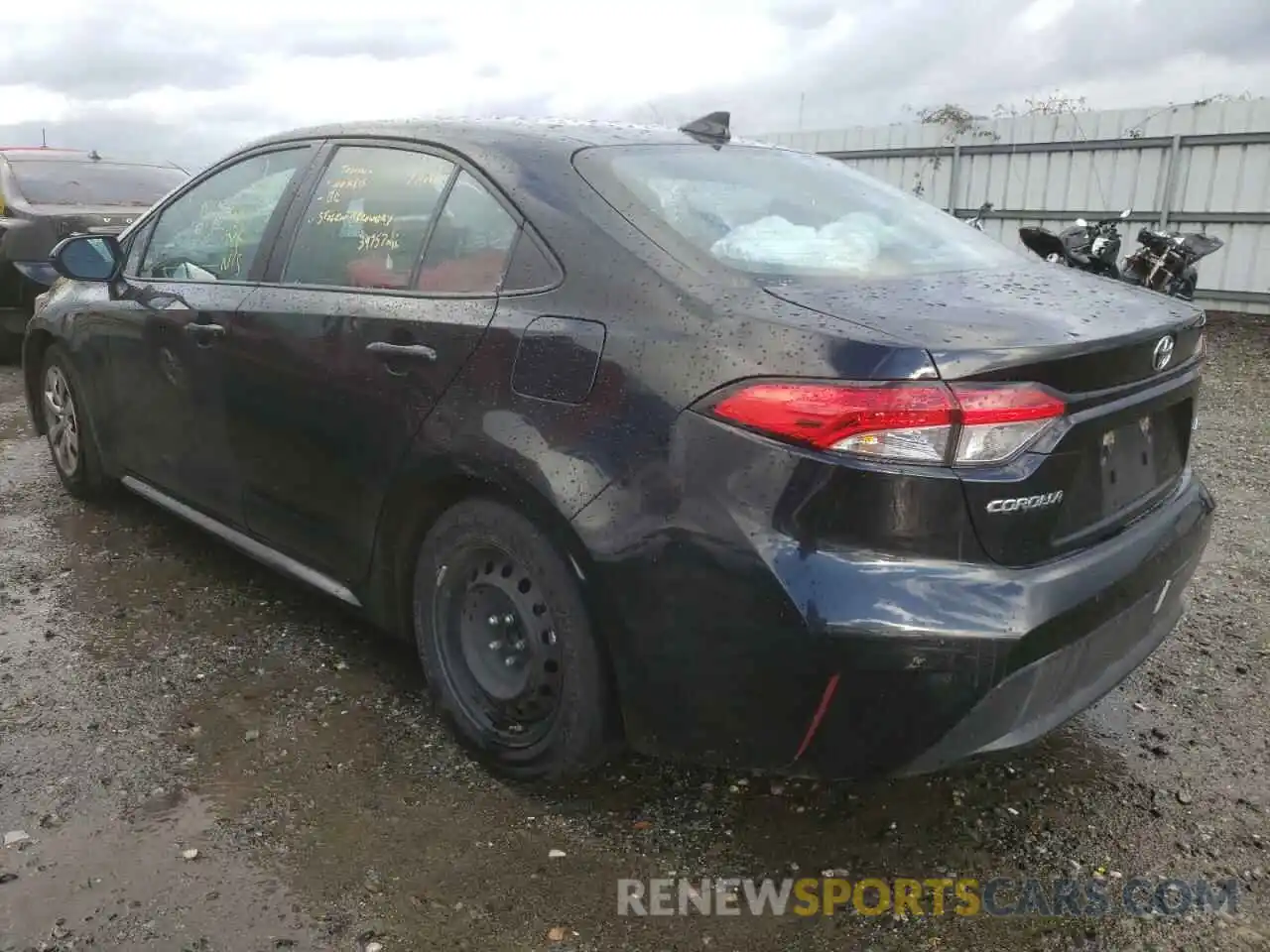 3 Photograph of a damaged car 5YFEPRAE6LP094461 TOYOTA COROLLA 2020