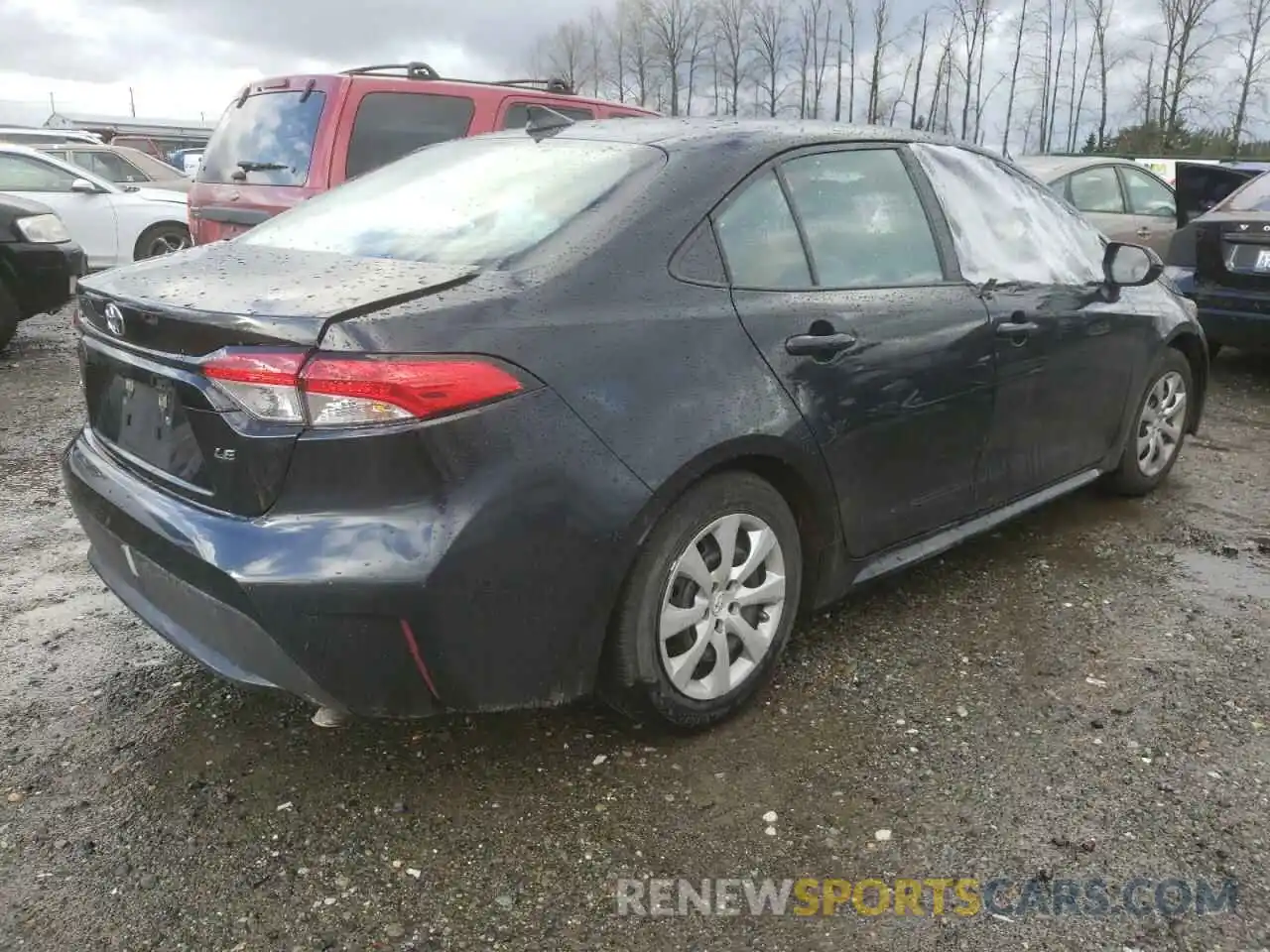 4 Photograph of a damaged car 5YFEPRAE6LP094461 TOYOTA COROLLA 2020