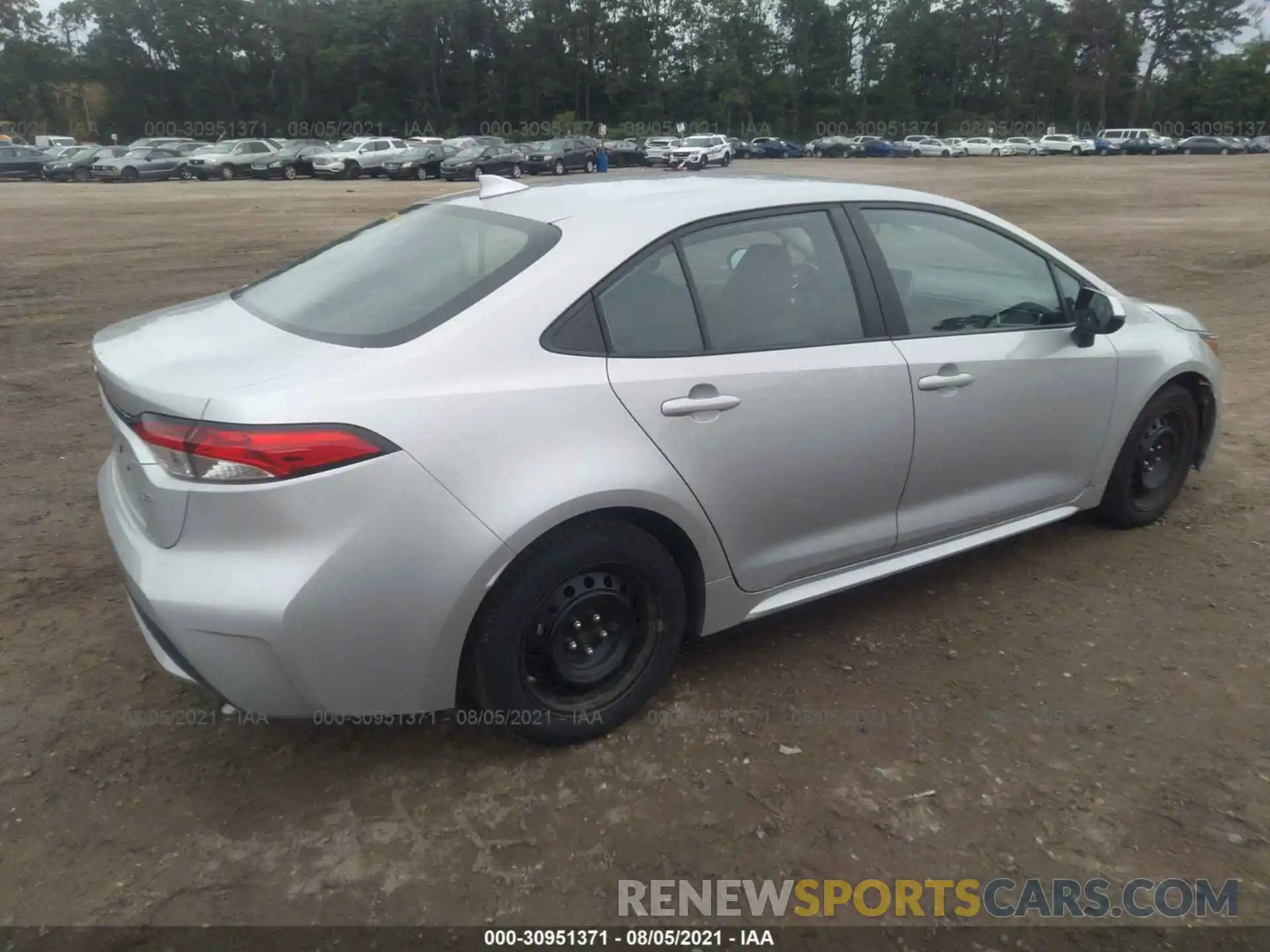 4 Photograph of a damaged car 5YFEPRAE6LP096484 TOYOTA COROLLA 2020