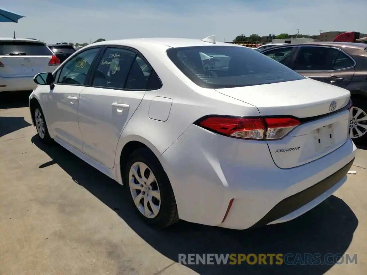 3 Photograph of a damaged car 5YFEPRAE6LP097344 TOYOTA COROLLA 2020