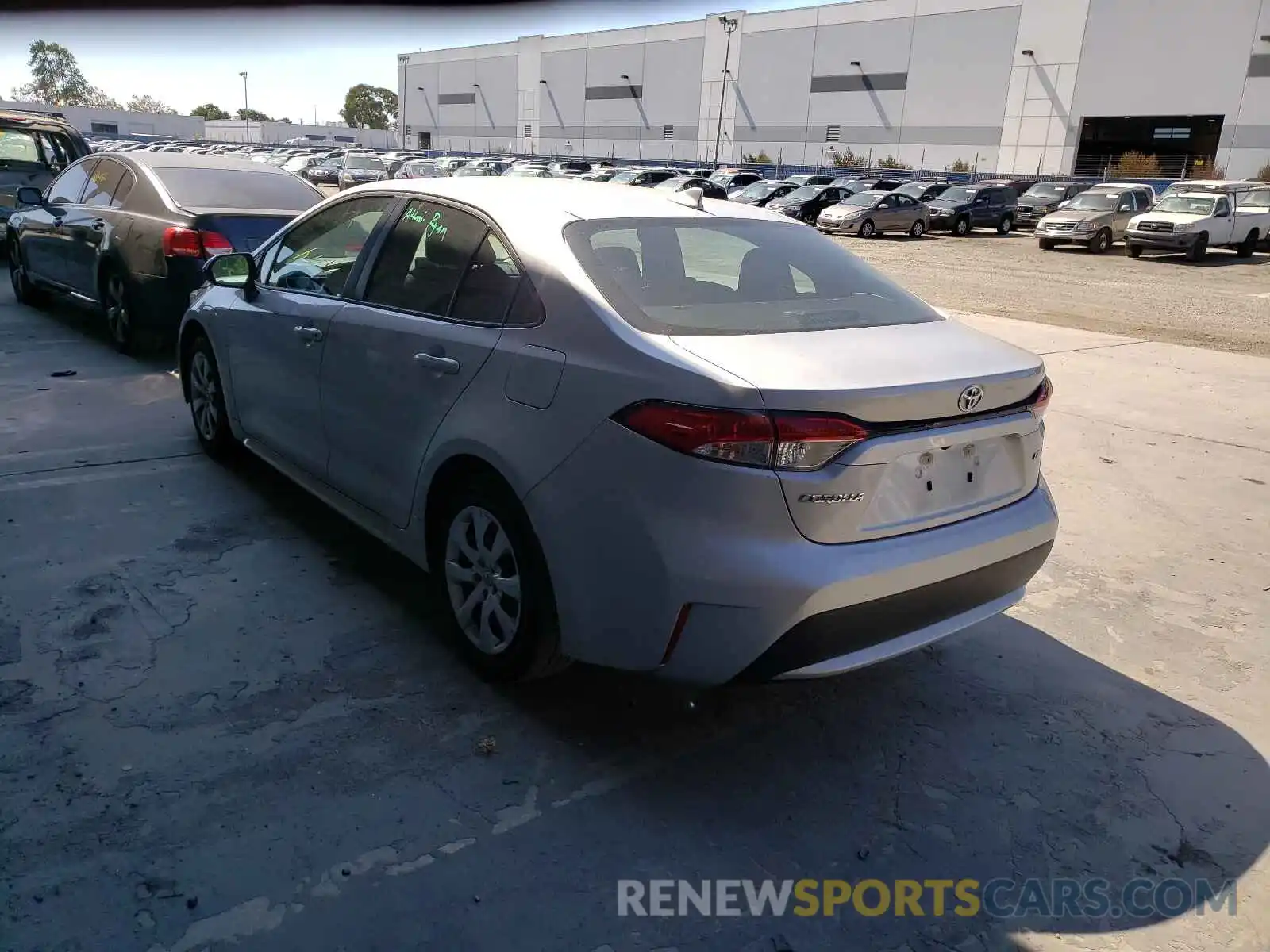 3 Photograph of a damaged car 5YFEPRAE6LP097408 TOYOTA COROLLA 2020