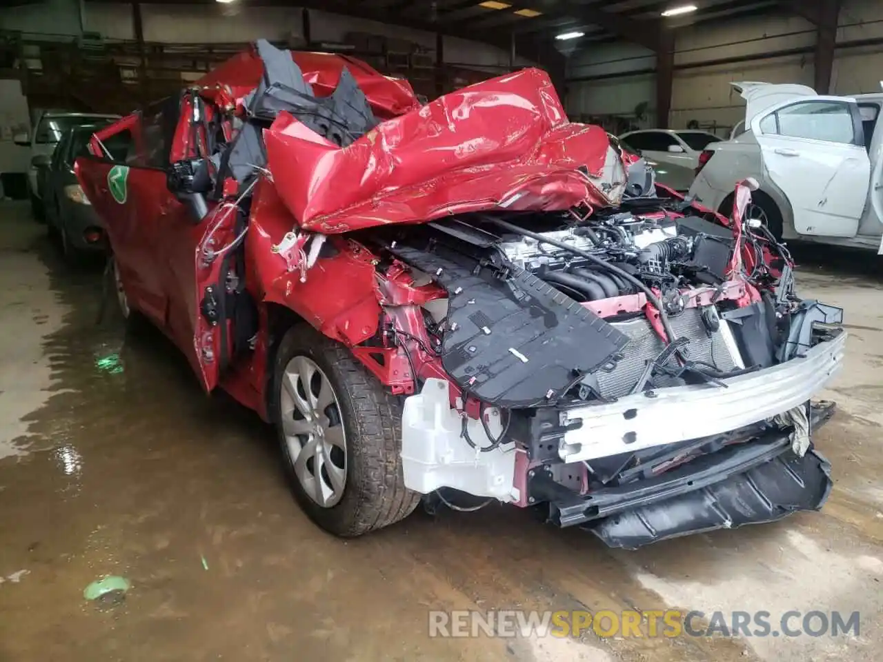 1 Photograph of a damaged car 5YFEPRAE6LP097814 TOYOTA COROLLA 2020