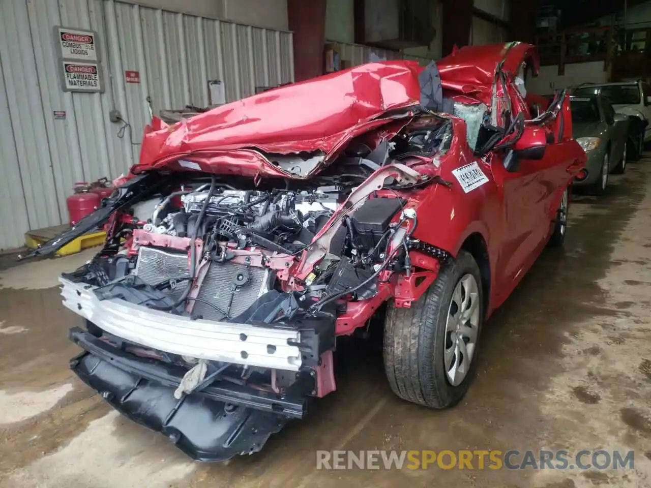 2 Photograph of a damaged car 5YFEPRAE6LP097814 TOYOTA COROLLA 2020