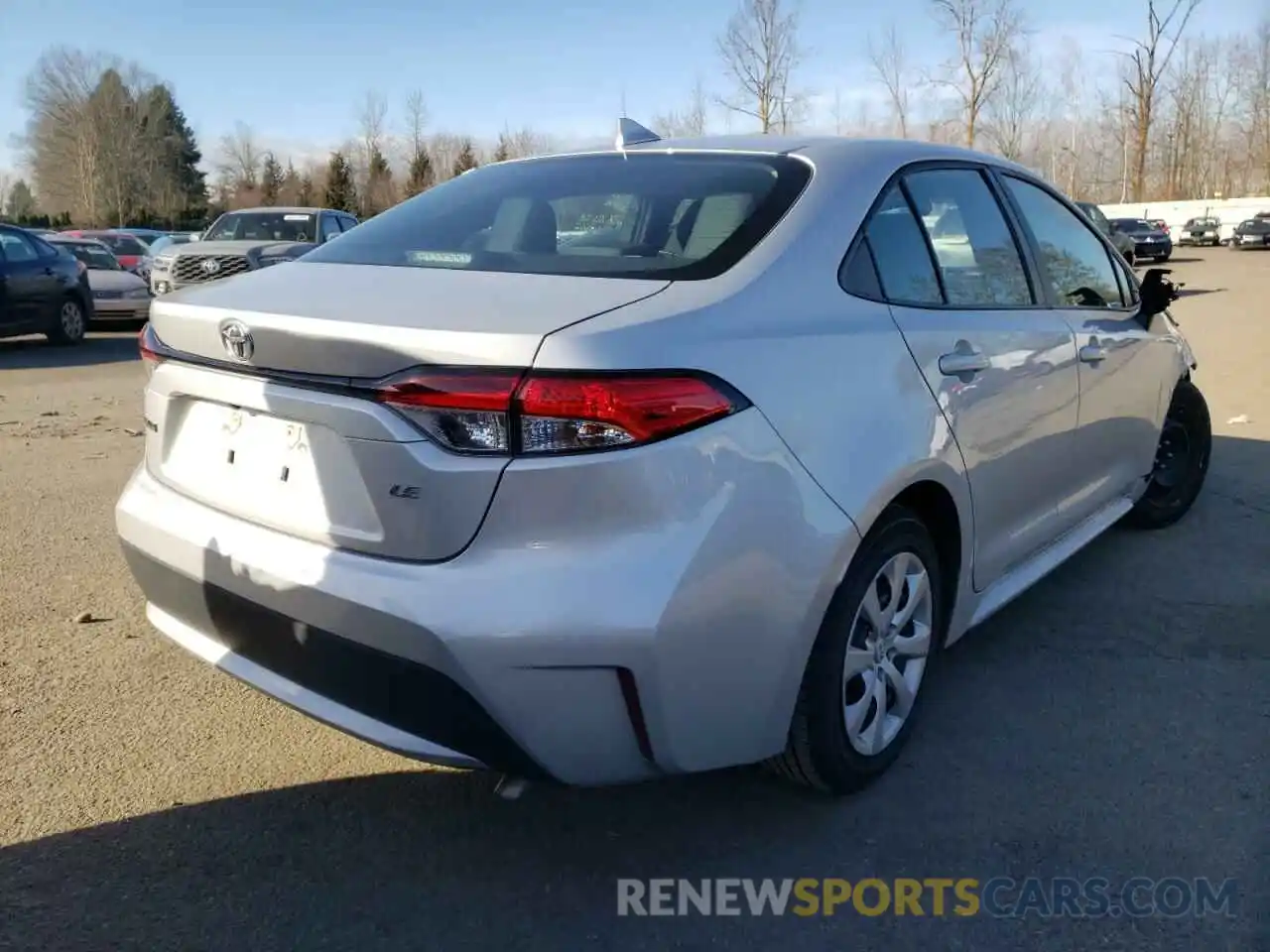 4 Photograph of a damaged car 5YFEPRAE6LP097862 TOYOTA COROLLA 2020