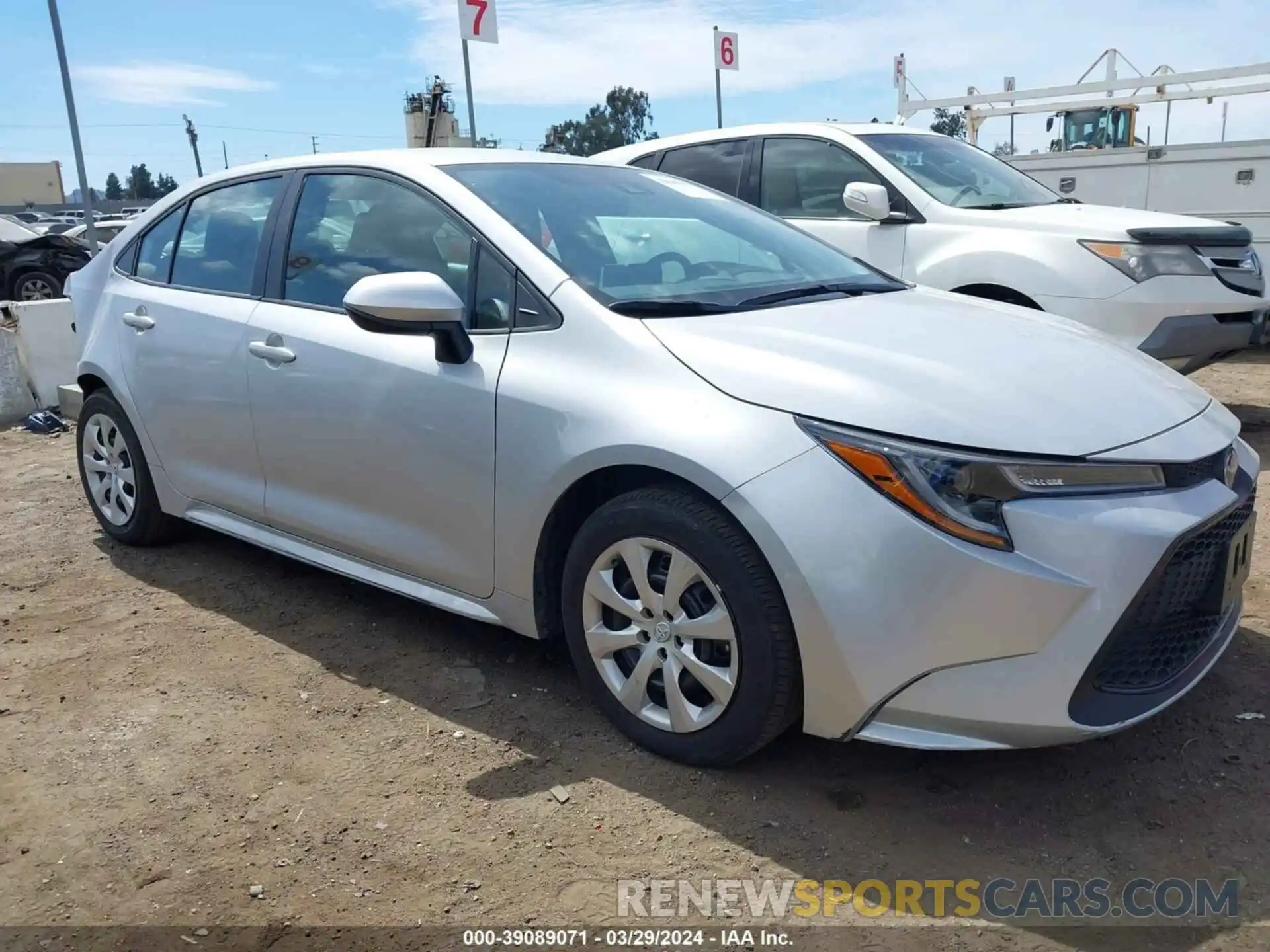 1 Photograph of a damaged car 5YFEPRAE6LP098011 TOYOTA COROLLA 2020