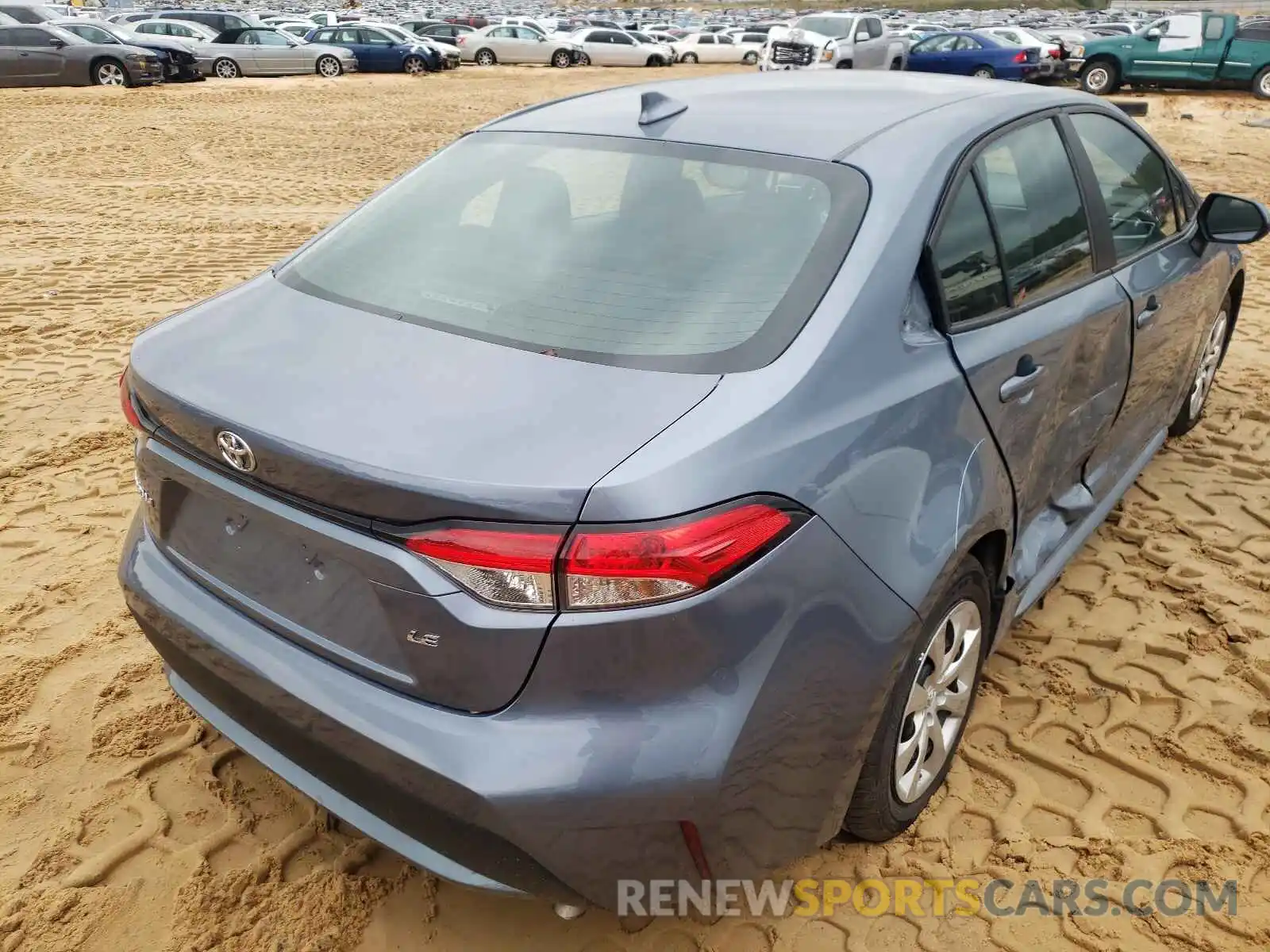 4 Photograph of a damaged car 5YFEPRAE6LP098199 TOYOTA COROLLA 2020