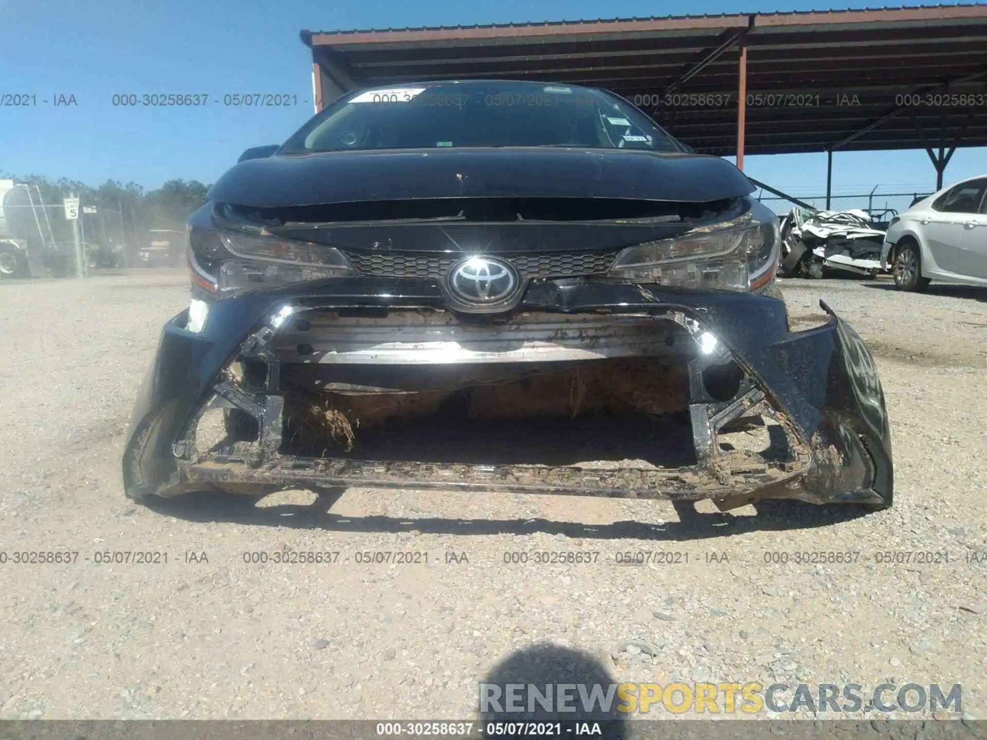 6 Photograph of a damaged car 5YFEPRAE6LP098414 TOYOTA COROLLA 2020