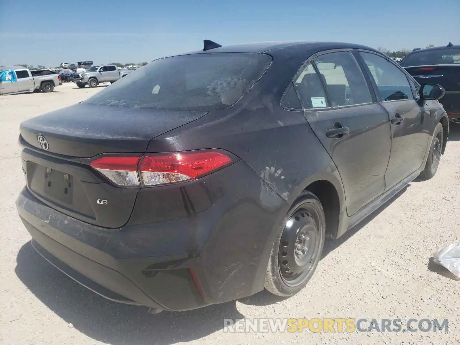 4 Photograph of a damaged car 5YFEPRAE6LP098932 TOYOTA COROLLA 2020