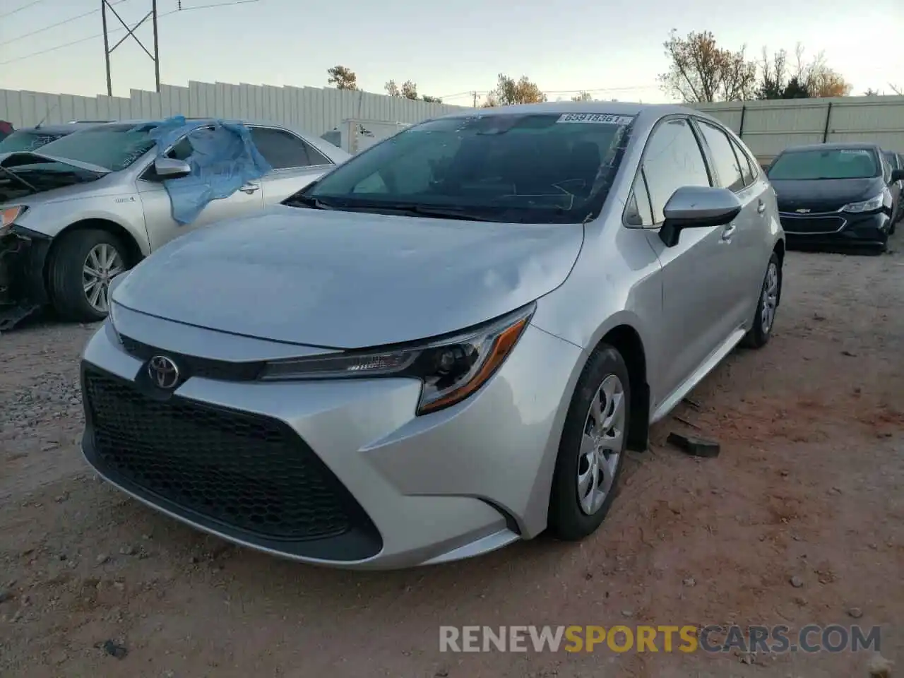 2 Photograph of a damaged car 5YFEPRAE6LP100520 TOYOTA COROLLA 2020