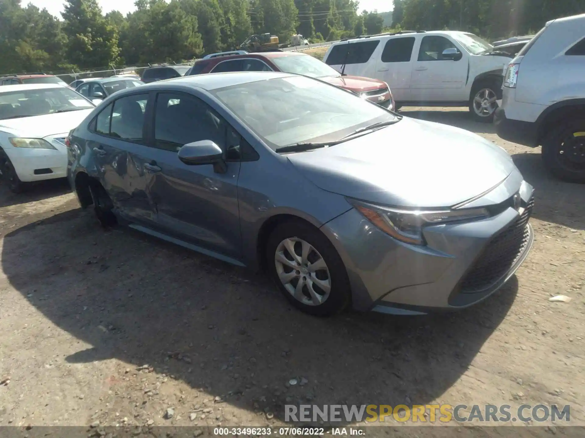 1 Photograph of a damaged car 5YFEPRAE6LP100792 TOYOTA COROLLA 2020