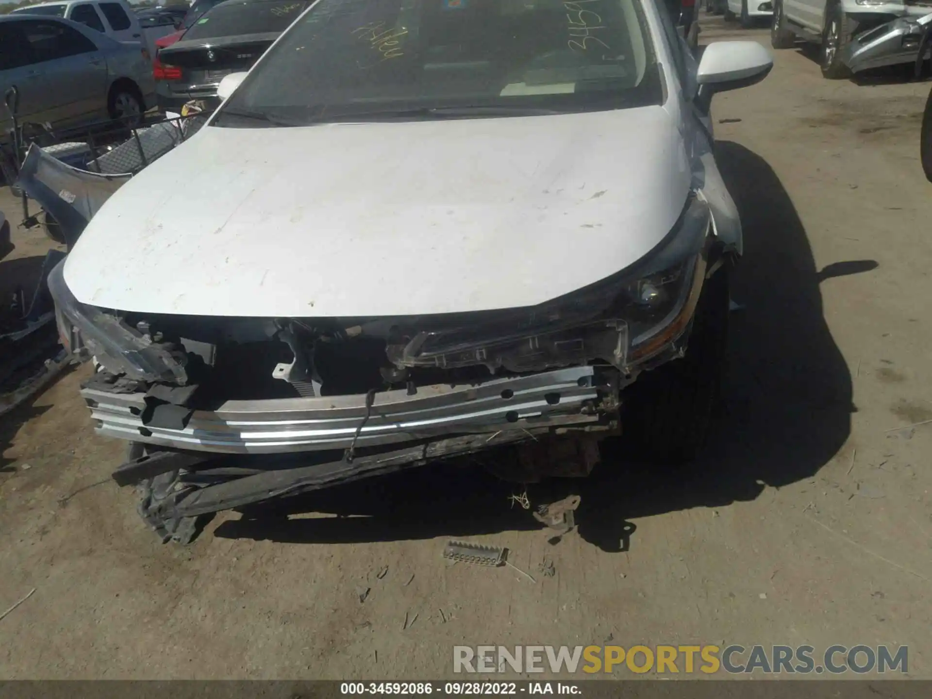 6 Photograph of a damaged car 5YFEPRAE6LP102879 TOYOTA COROLLA 2020