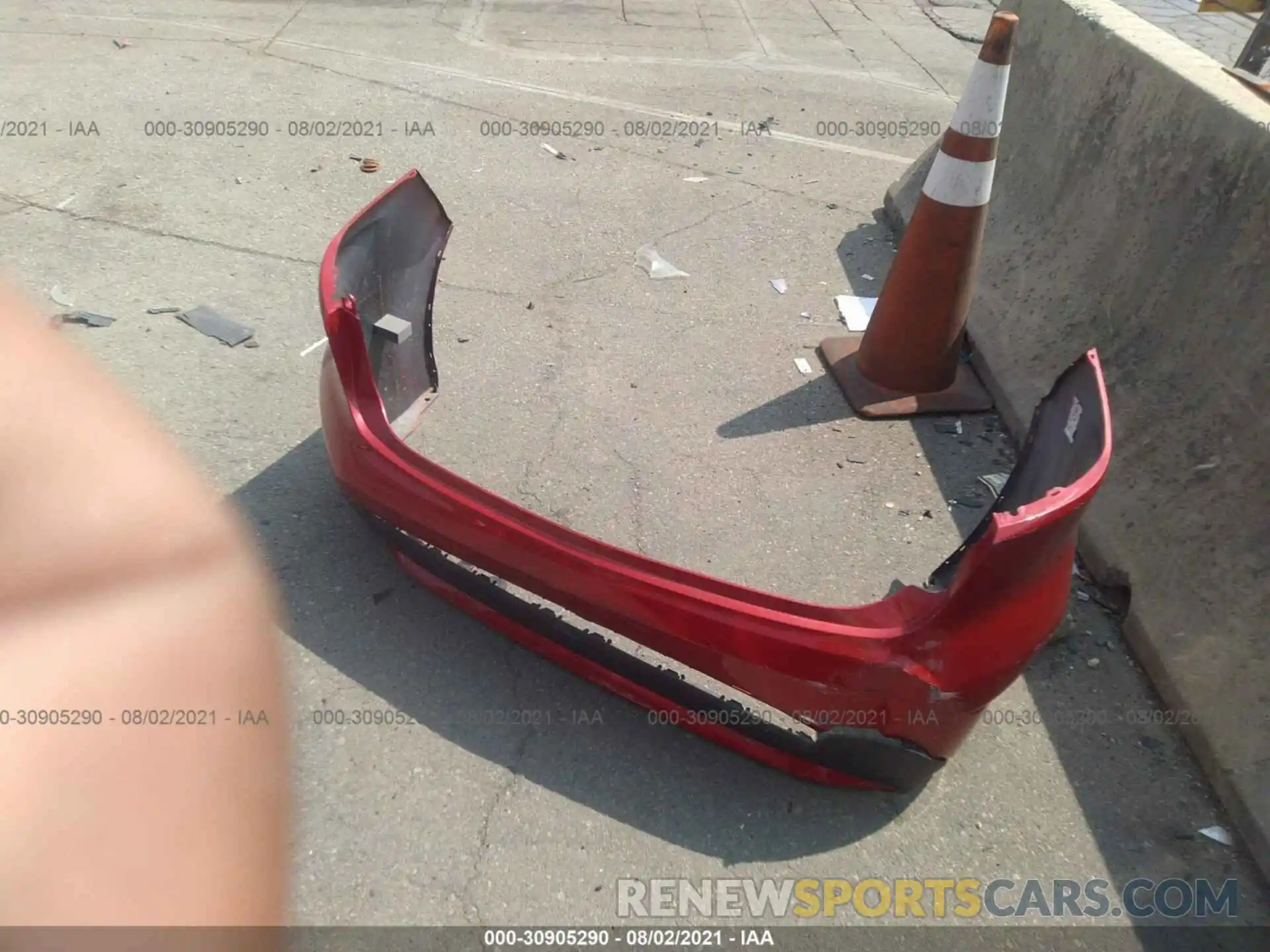 12 Photograph of a damaged car 5YFEPRAE6LP103059 TOYOTA COROLLA 2020