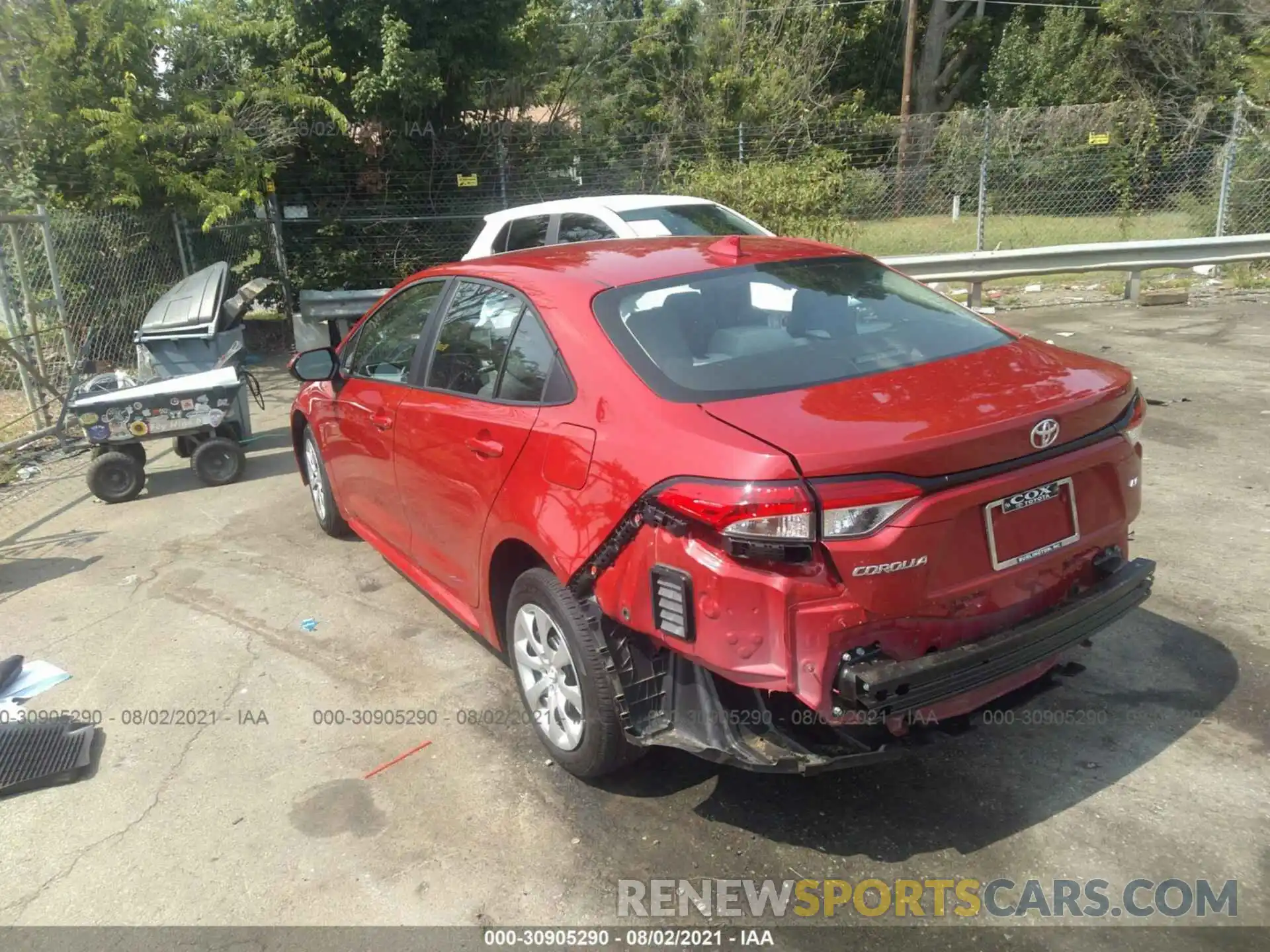 3 Photograph of a damaged car 5YFEPRAE6LP103059 TOYOTA COROLLA 2020