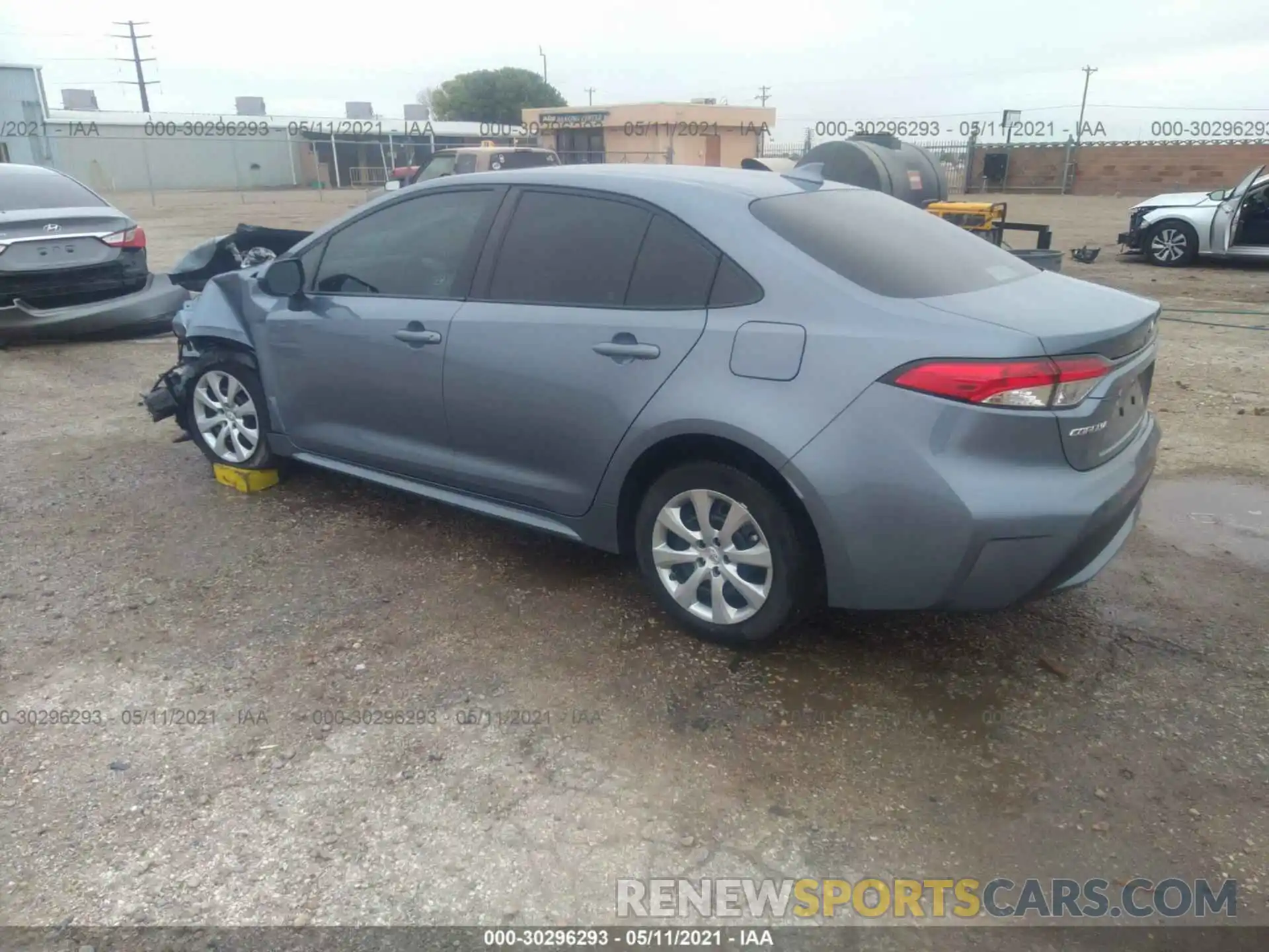 3 Photograph of a damaged car 5YFEPRAE6LP103191 TOYOTA COROLLA 2020