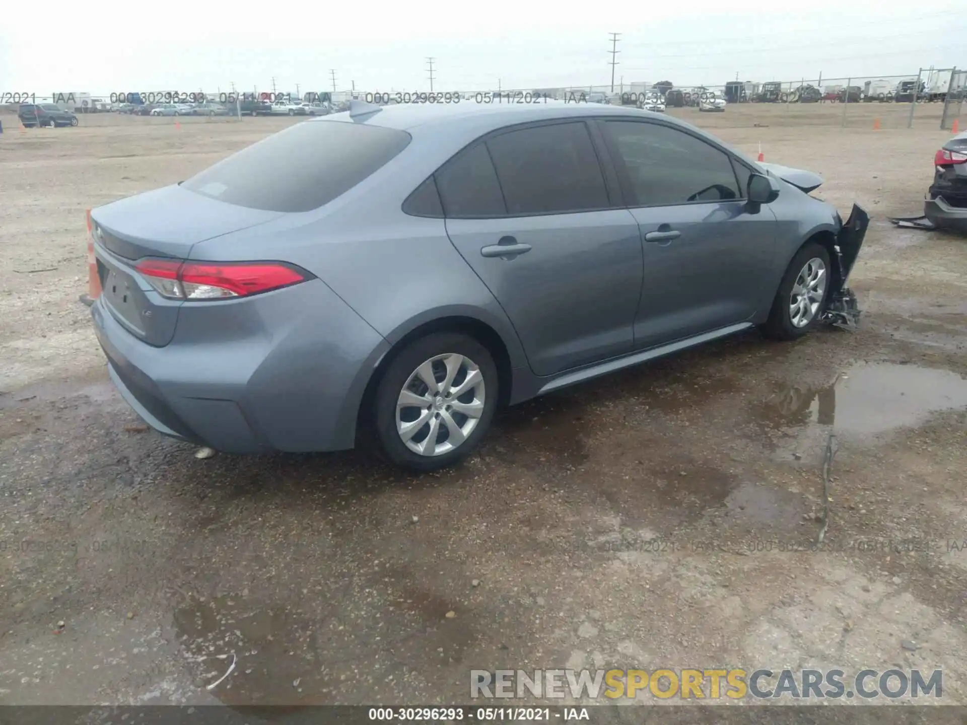 4 Photograph of a damaged car 5YFEPRAE6LP103191 TOYOTA COROLLA 2020