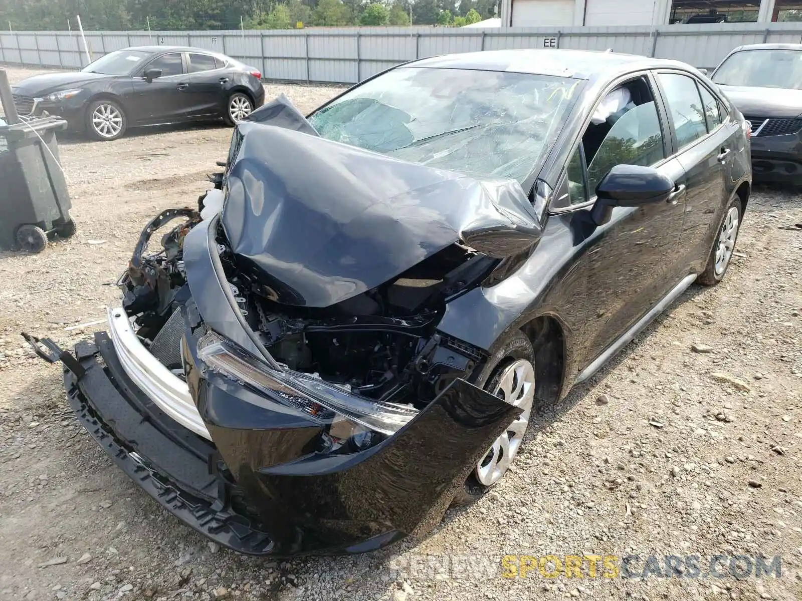 2 Photograph of a damaged car 5YFEPRAE6LP103515 TOYOTA COROLLA 2020