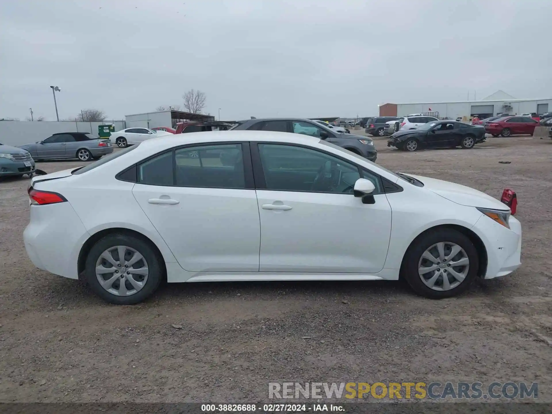 13 Photograph of a damaged car 5YFEPRAE6LP103630 TOYOTA COROLLA 2020