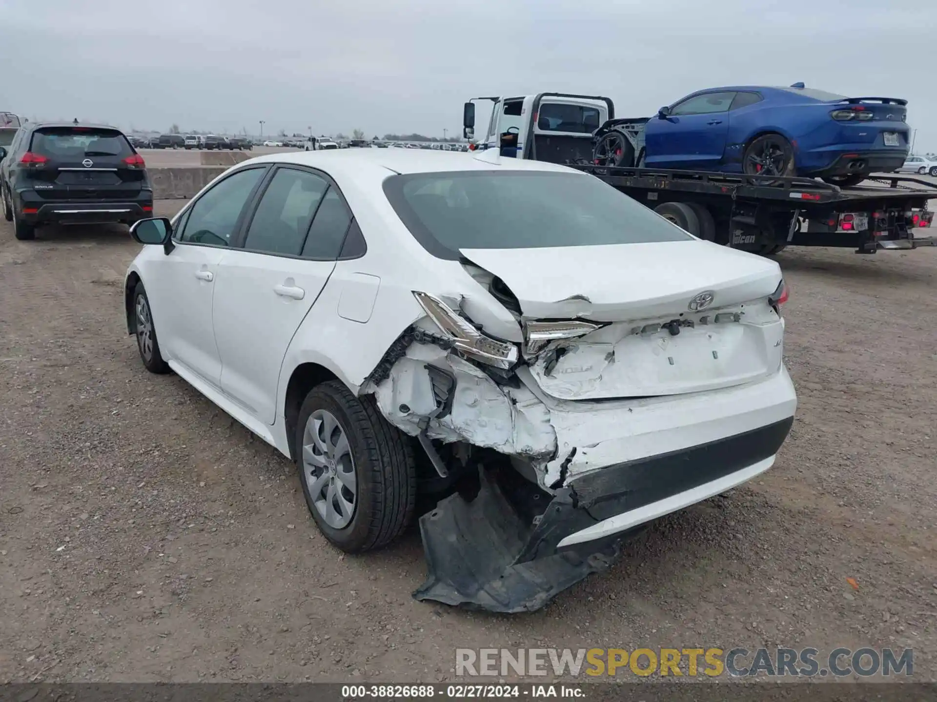 3 Фотография поврежденного автомобиля 5YFEPRAE6LP103630 TOYOTA COROLLA 2020