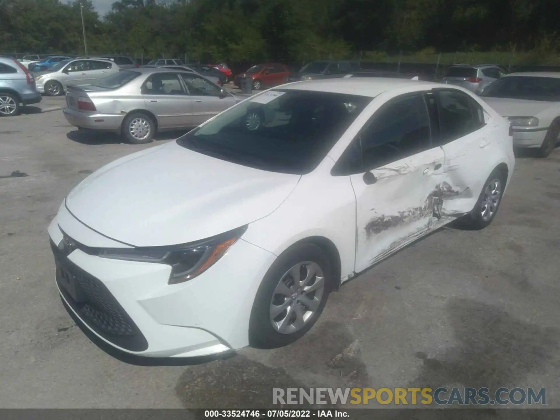 2 Photograph of a damaged car 5YFEPRAE6LP104096 TOYOTA COROLLA 2020