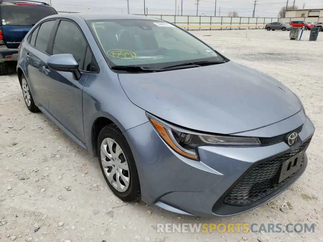 1 Photograph of a damaged car 5YFEPRAE6LP104311 TOYOTA COROLLA 2020