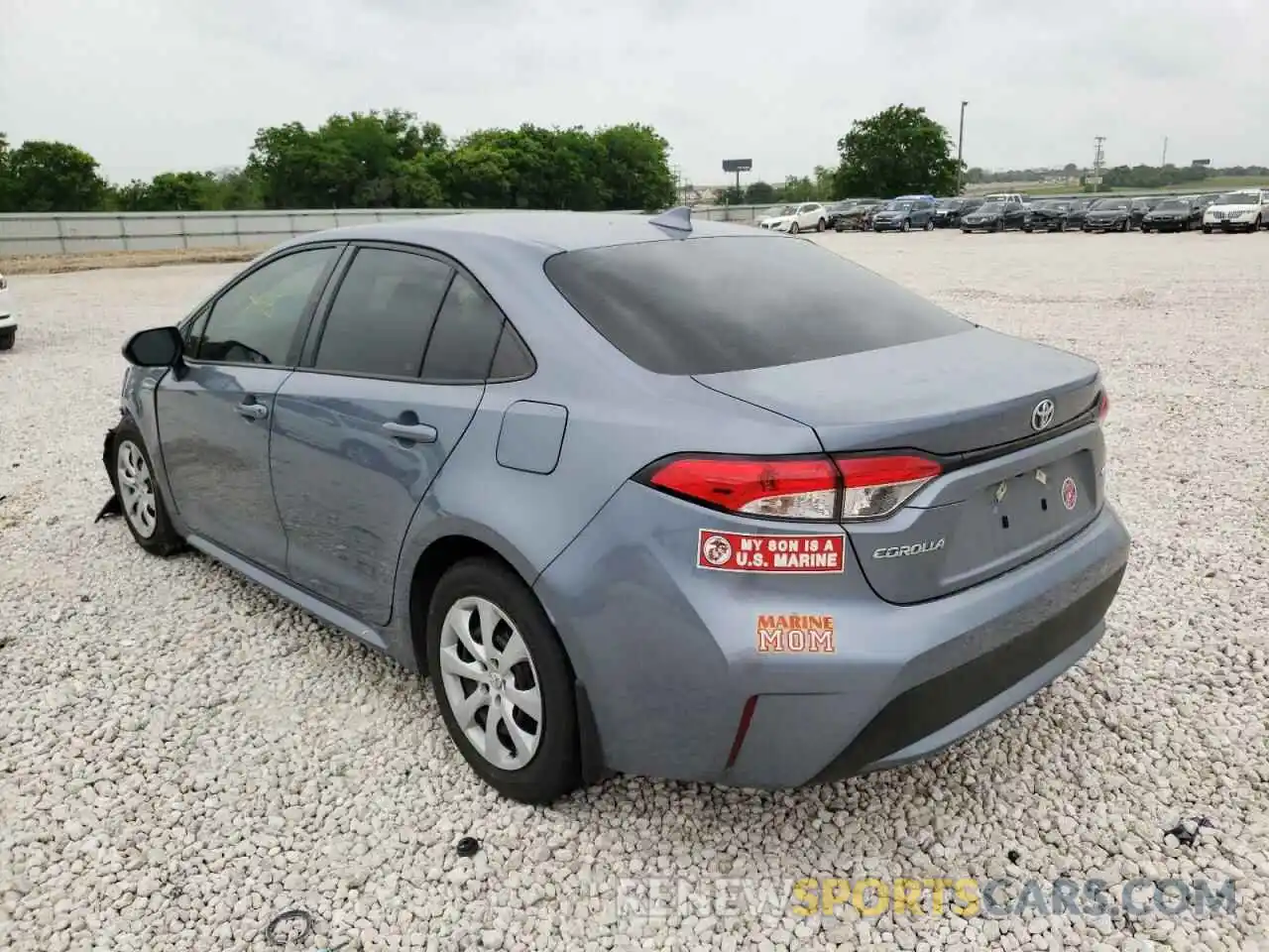 3 Photograph of a damaged car 5YFEPRAE6LP105331 TOYOTA COROLLA 2020