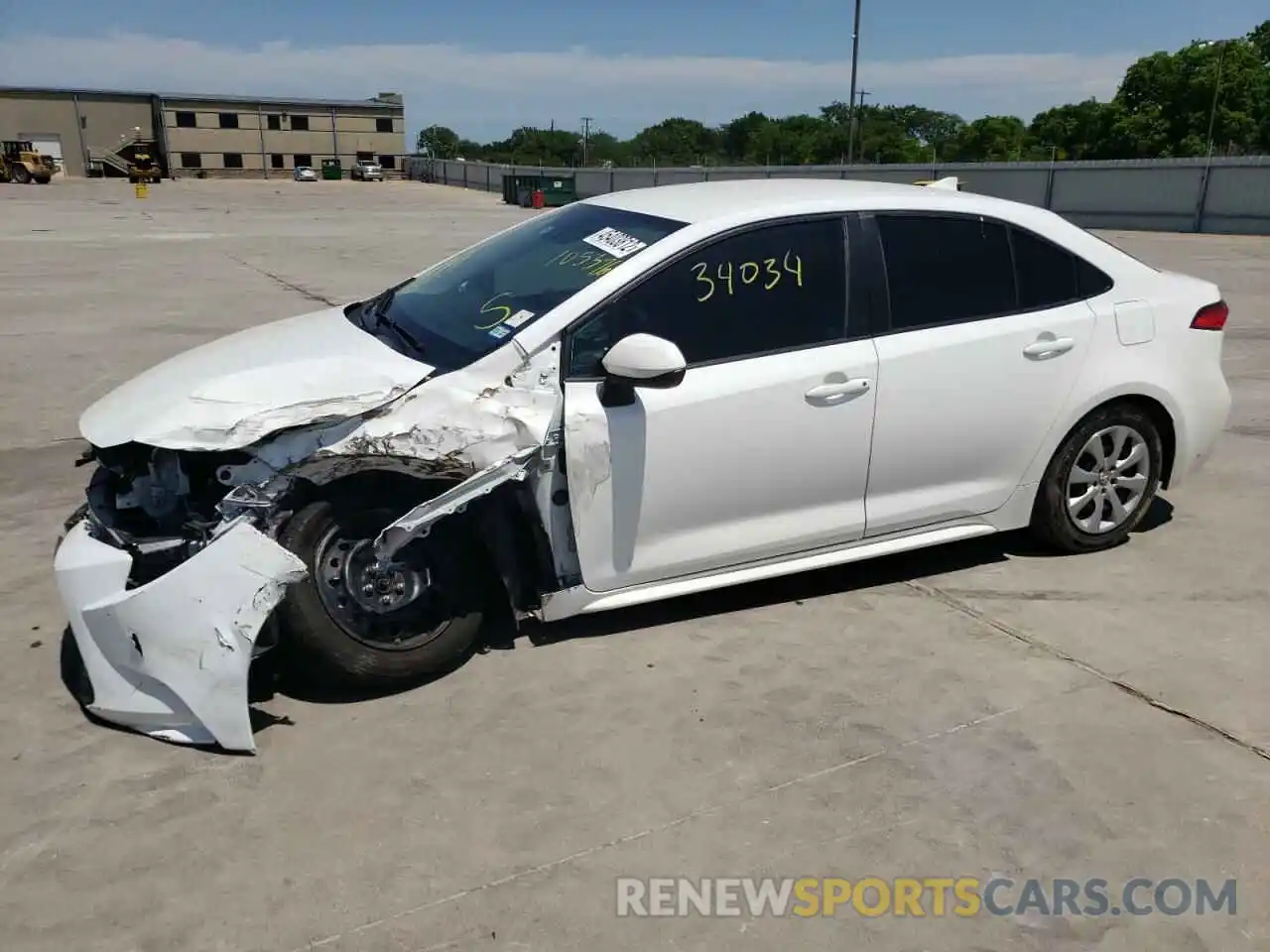 9 Photograph of a damaged car 5YFEPRAE6LP105376 TOYOTA COROLLA 2020