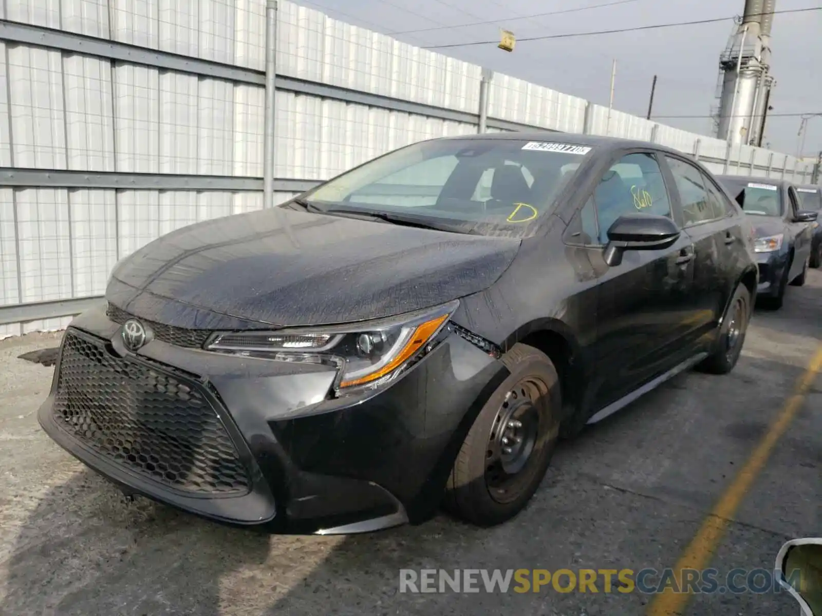 2 Photograph of a damaged car 5YFEPRAE6LP105409 TOYOTA COROLLA 2020