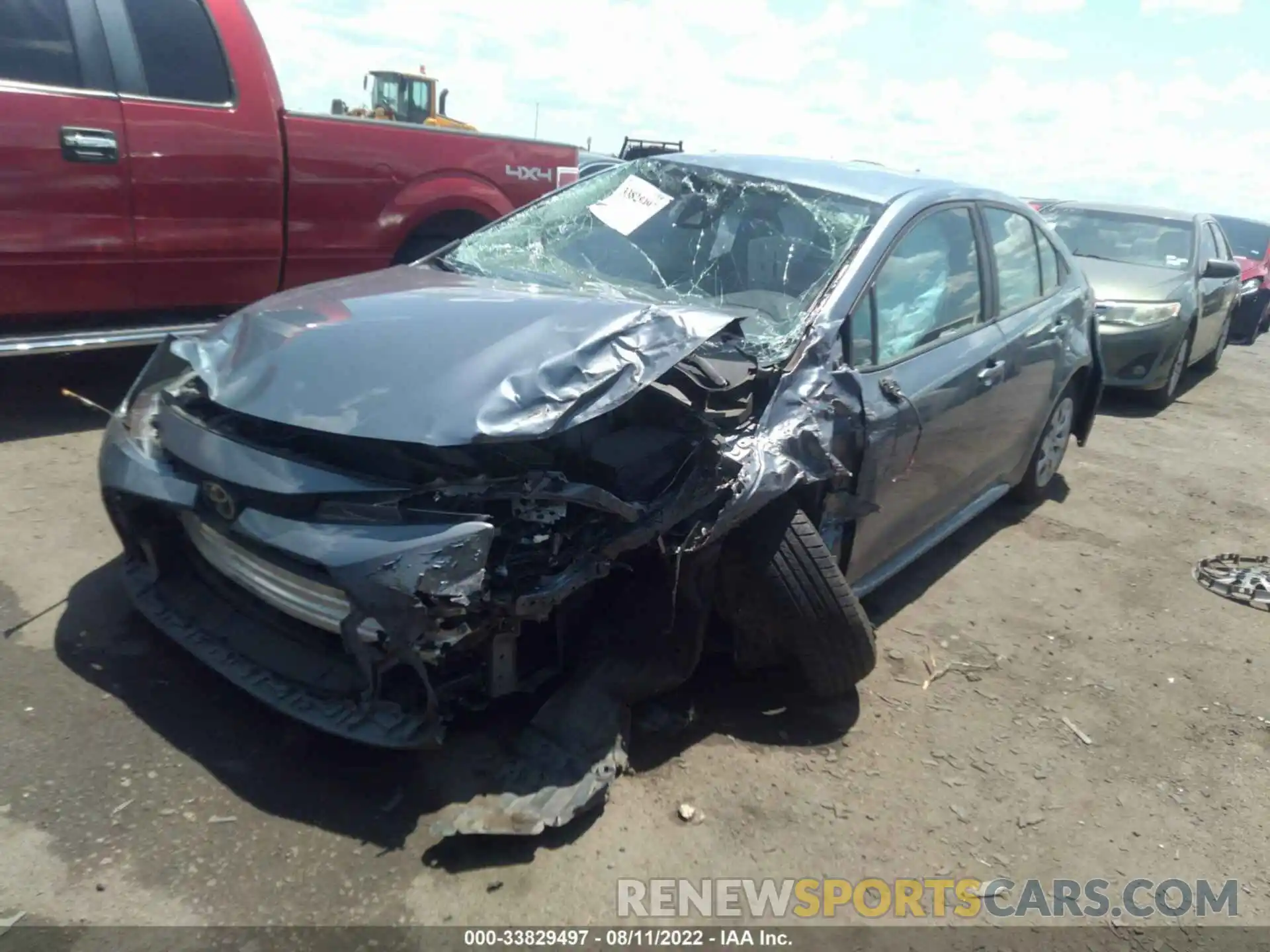 2 Photograph of a damaged car 5YFEPRAE6LP105541 TOYOTA COROLLA 2020