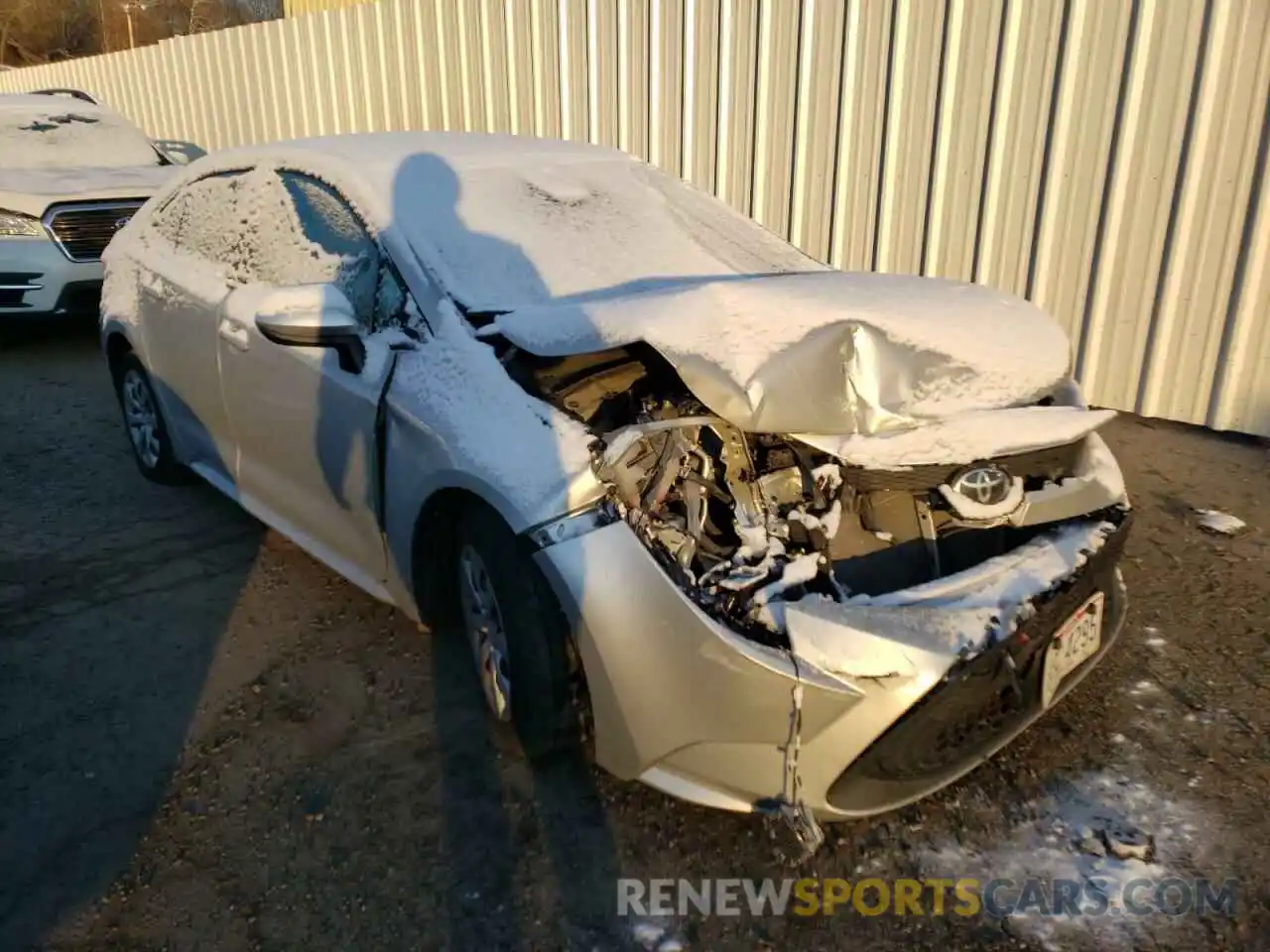 1 Photograph of a damaged car 5YFEPRAE6LP106219 TOYOTA COROLLA 2020