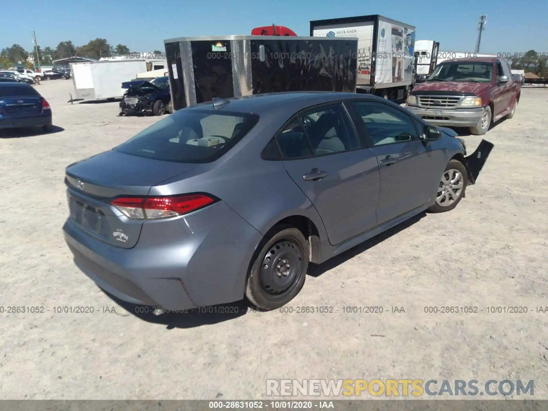 4 Photograph of a damaged car 5YFEPRAE6LP106415 TOYOTA COROLLA 2020