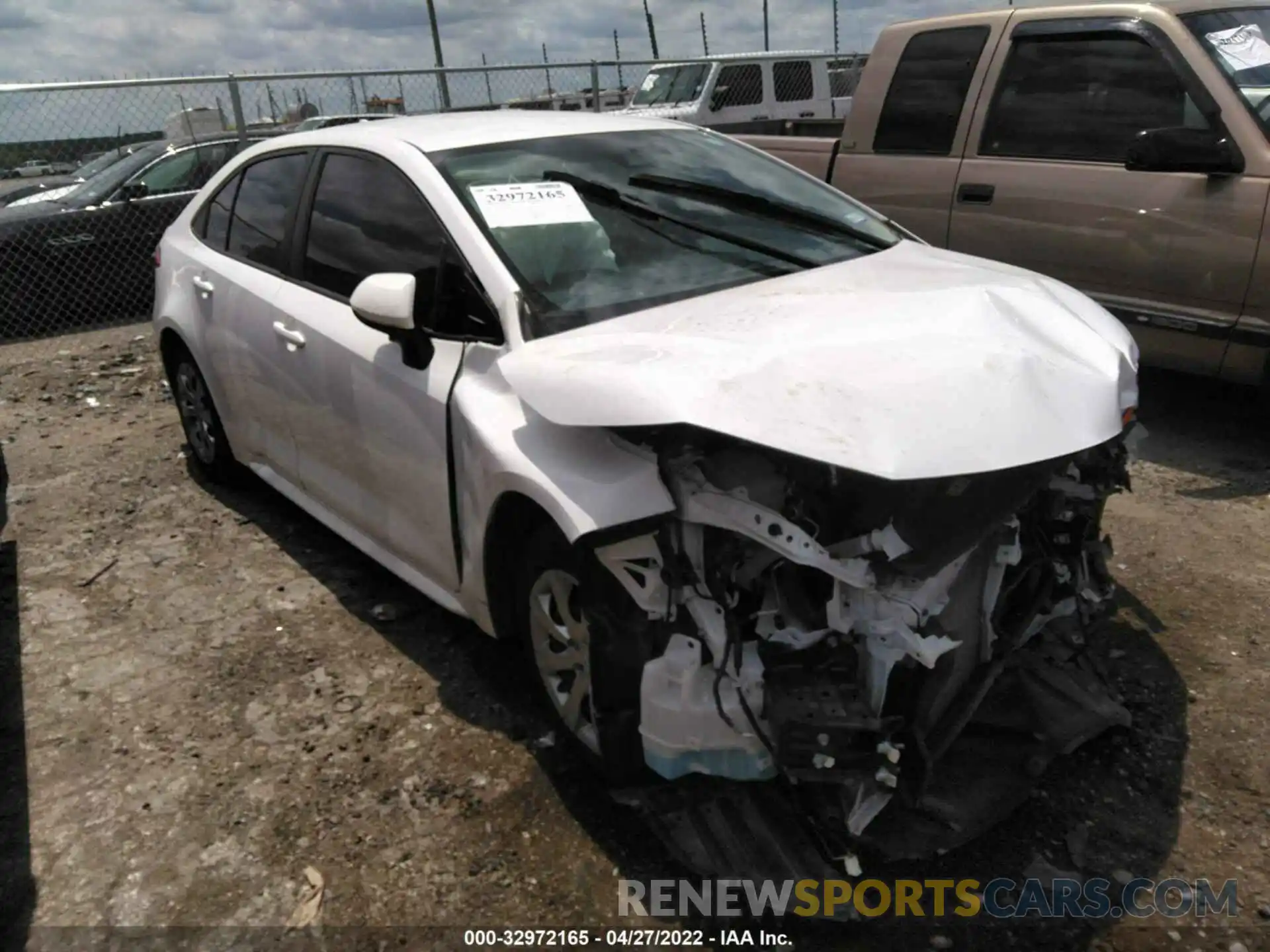 1 Photograph of a damaged car 5YFEPRAE6LP106513 TOYOTA COROLLA 2020