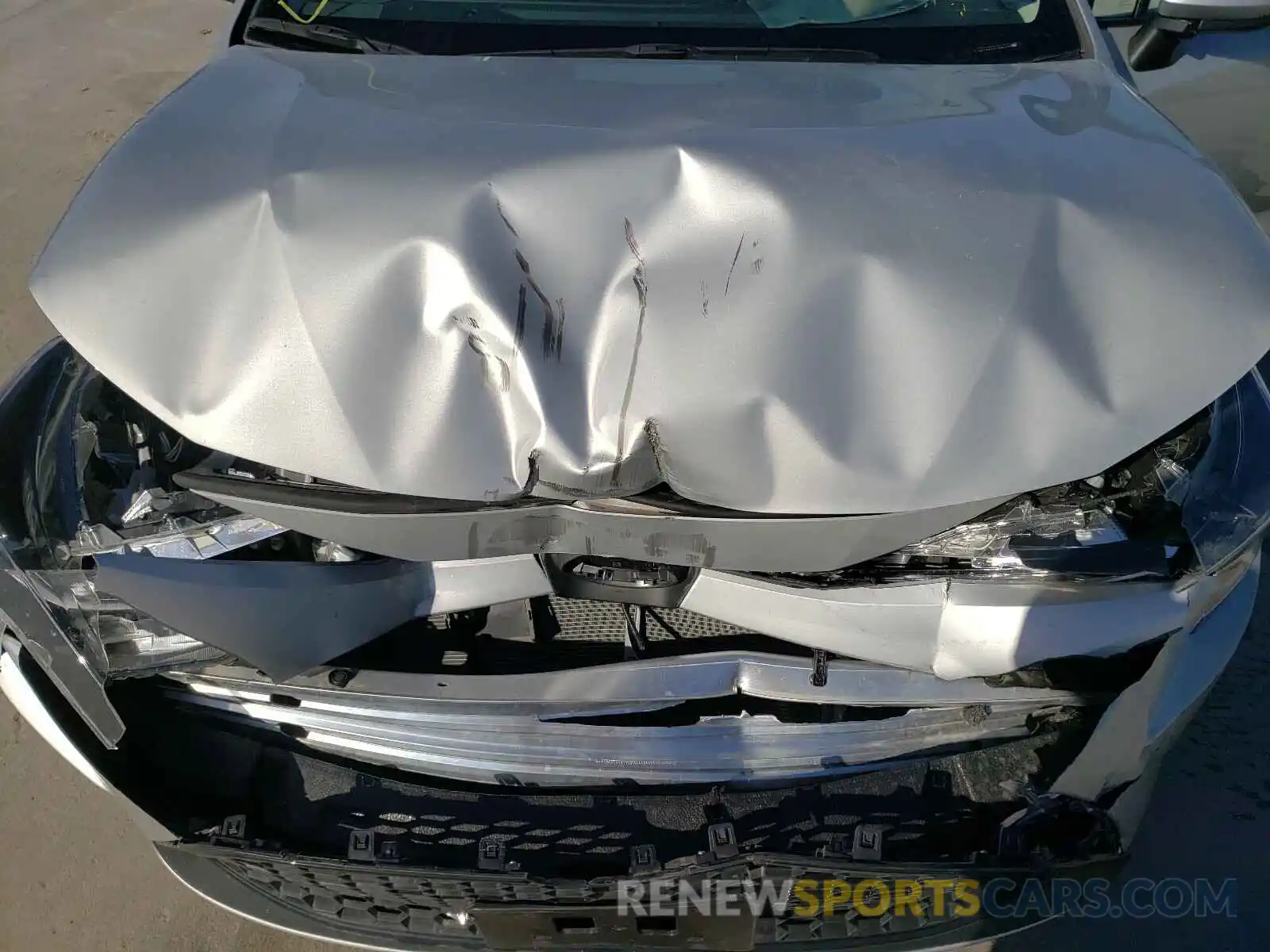 7 Photograph of a damaged car 5YFEPRAE6LP109427 TOYOTA COROLLA 2020