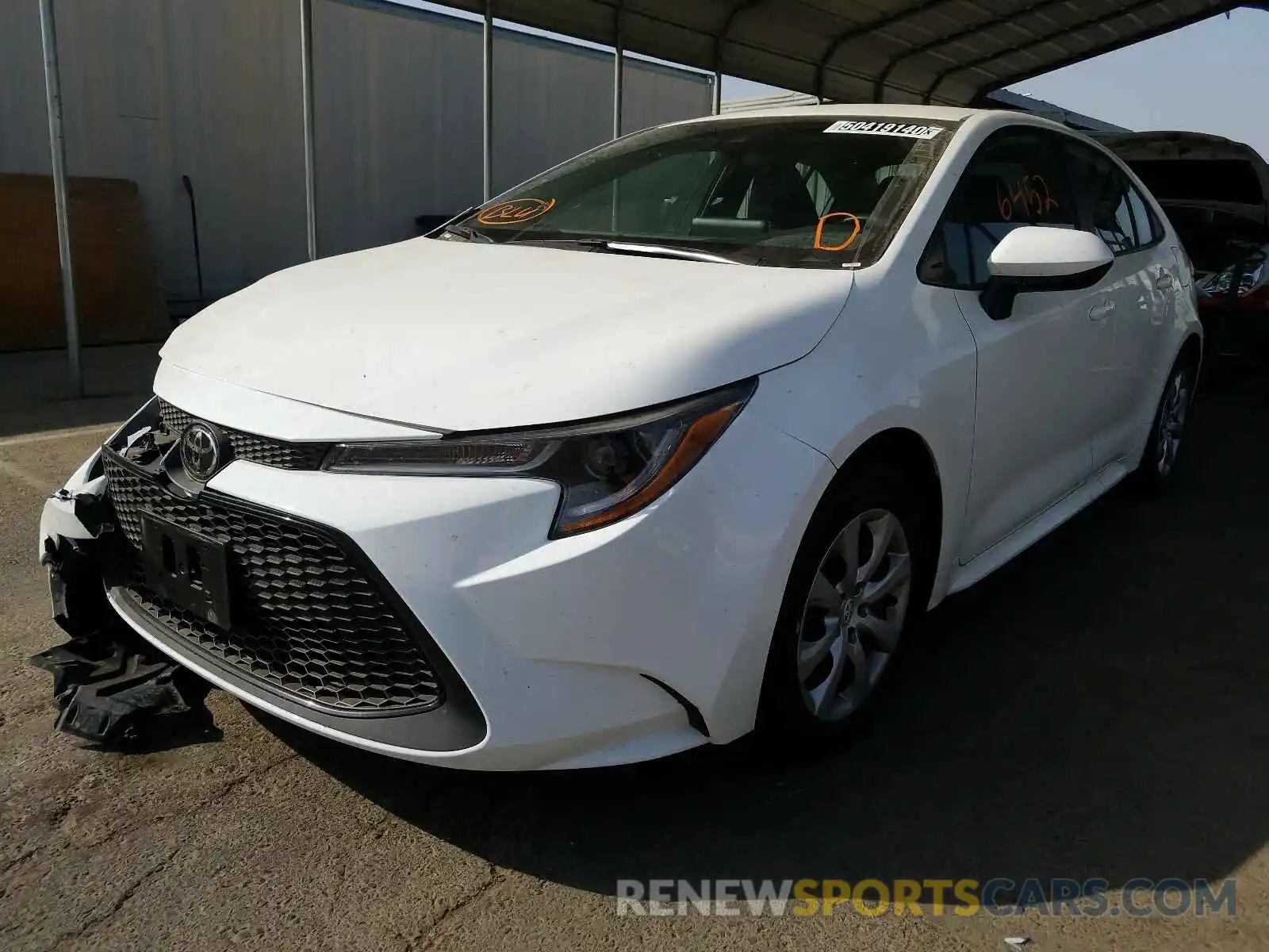 2 Photograph of a damaged car 5YFEPRAE6LP110206 TOYOTA COROLLA 2020