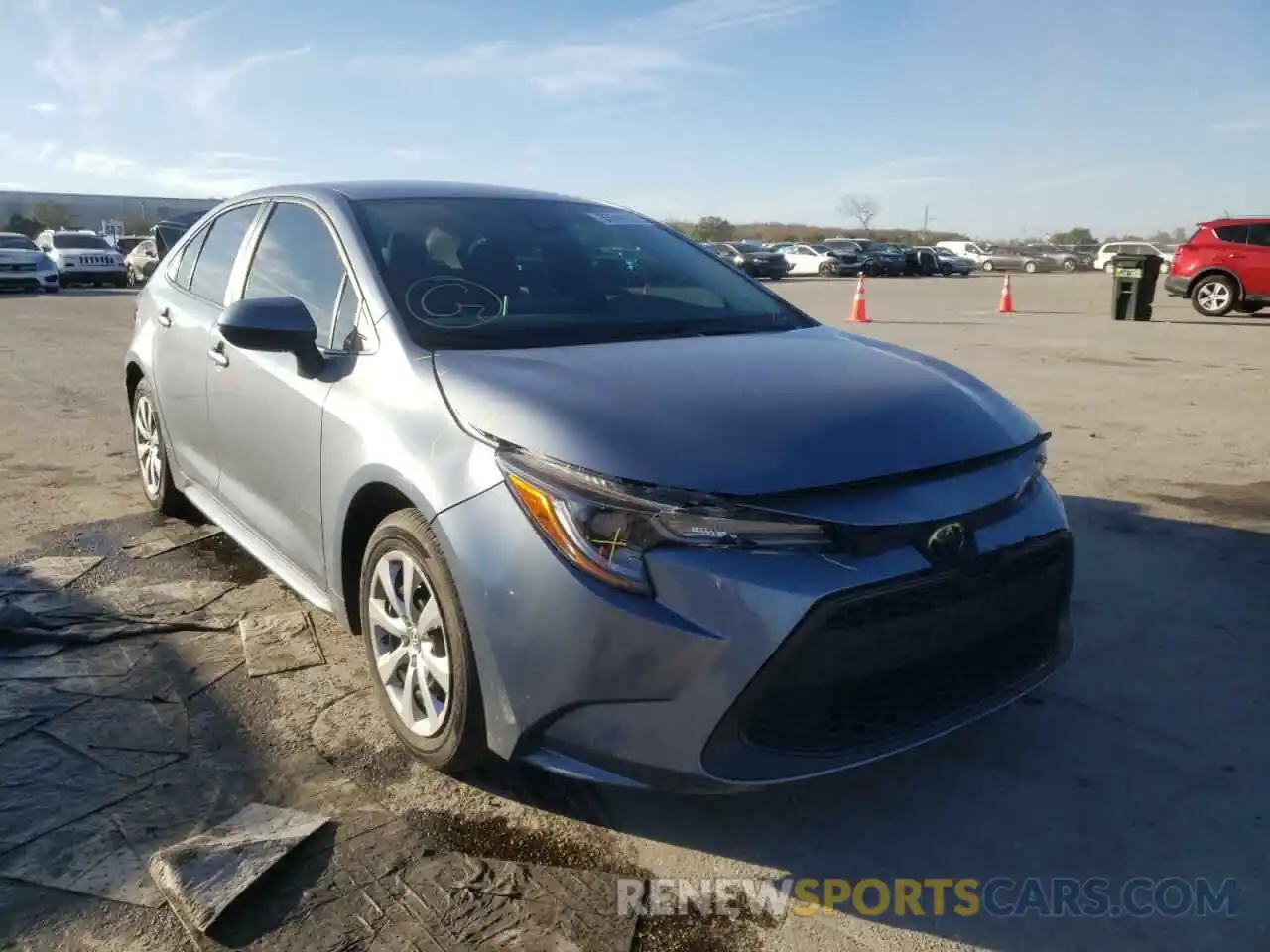 1 Photograph of a damaged car 5YFEPRAE6LP113946 TOYOTA COROLLA 2020